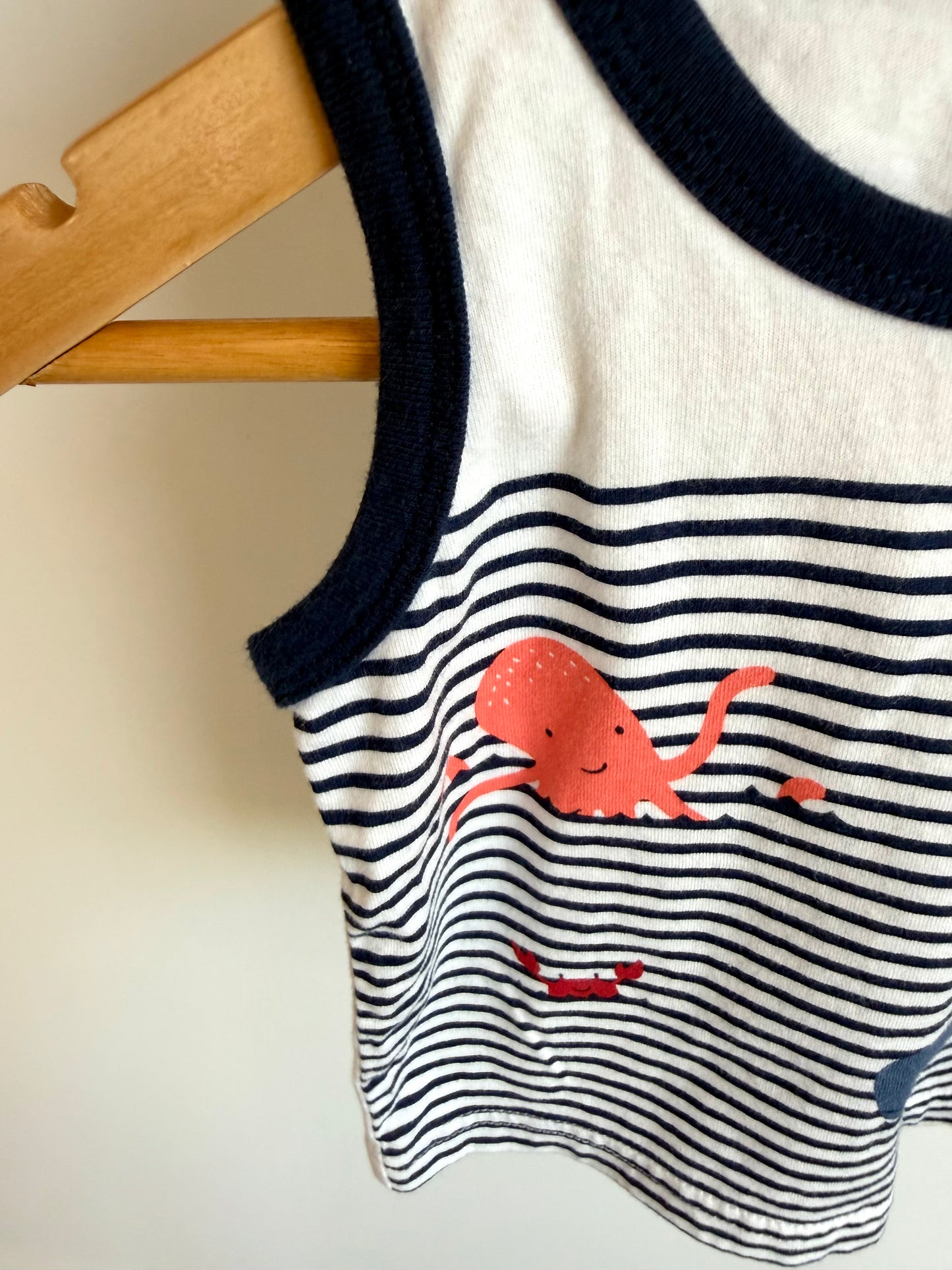 Striped Sea Creatures Tank + Navy Shorts Set / 6-9m
