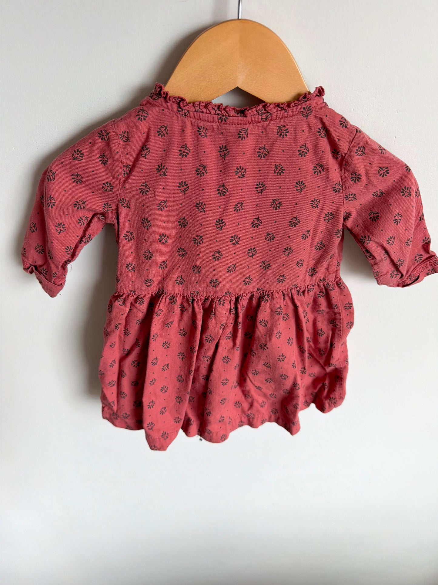 Rouge Flower Buttons Dress / 9m