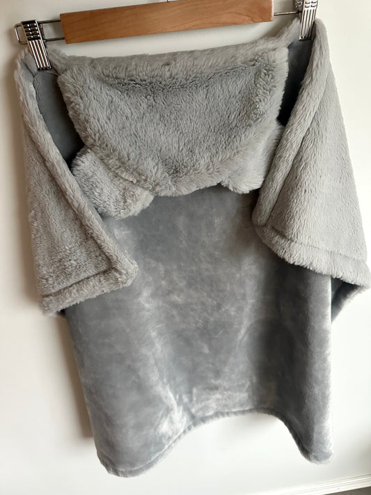 Grey Bear Soft Blanket (No Shipping)