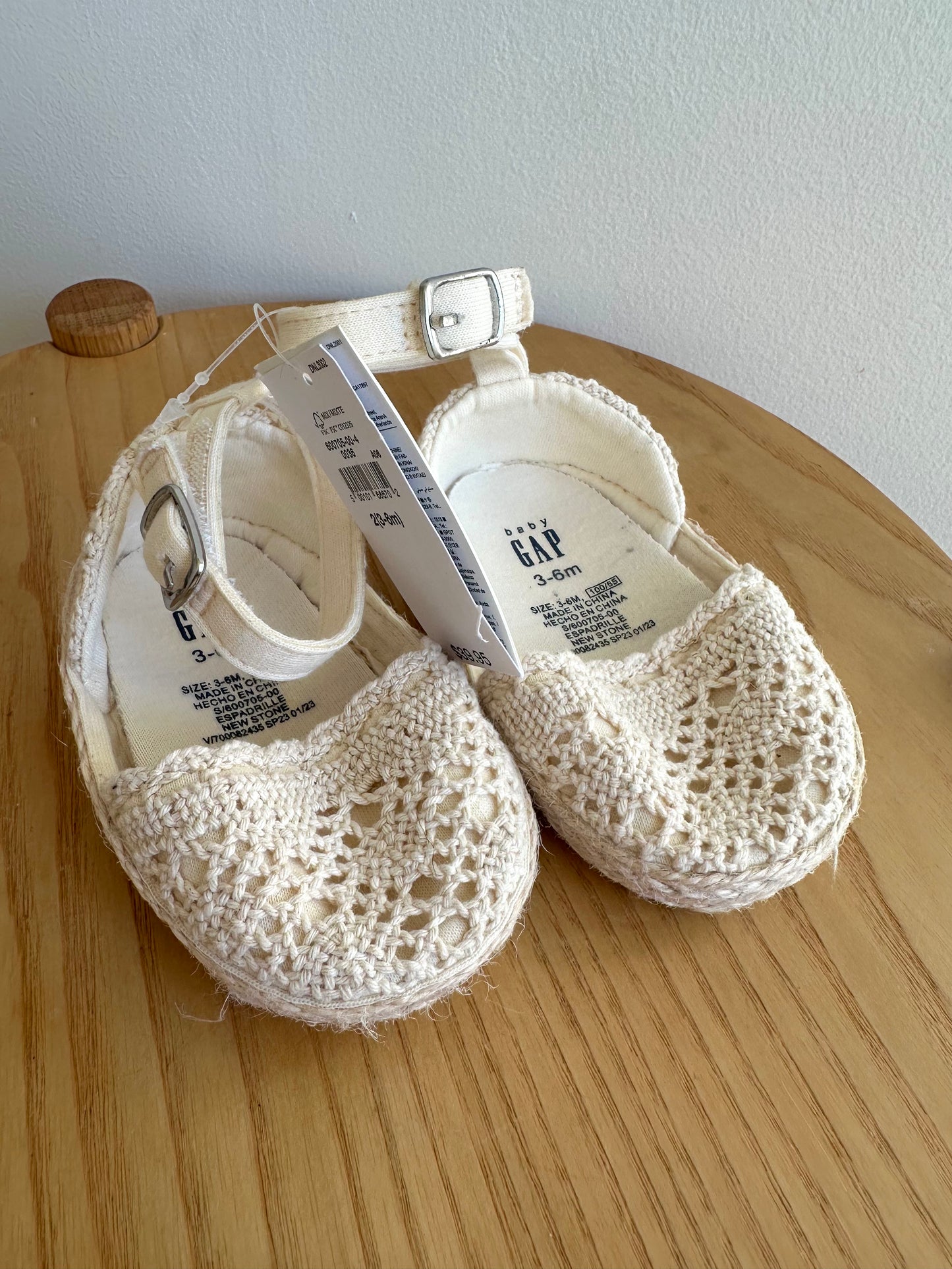 Gap Cream Crochet Sandals (With Tags) / 3-6m