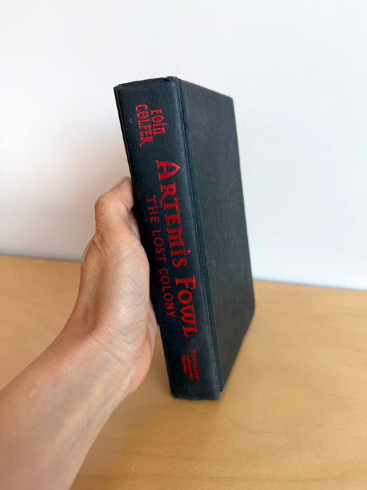Artemis Fowl: The Lost Colony Book / 10 years and up (No Shipping)