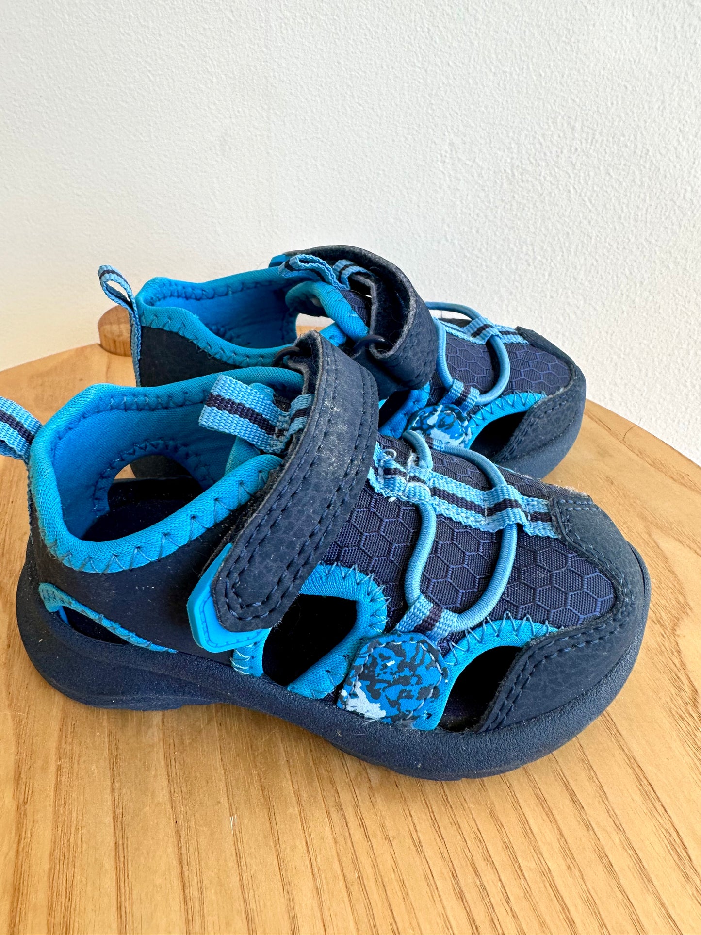 Blue Velcro Sandals / Size 4 Toddler