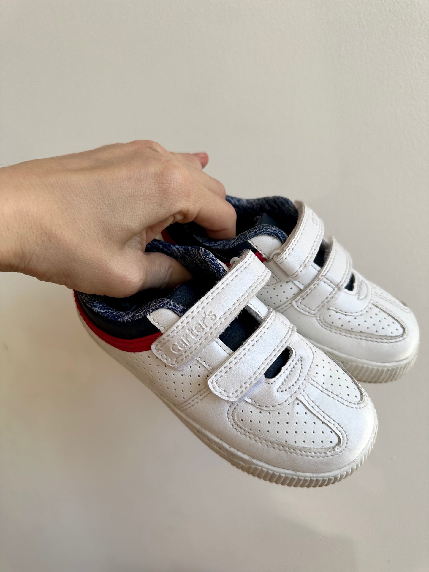 White Velcro Sneakers / Size 9 Toddler