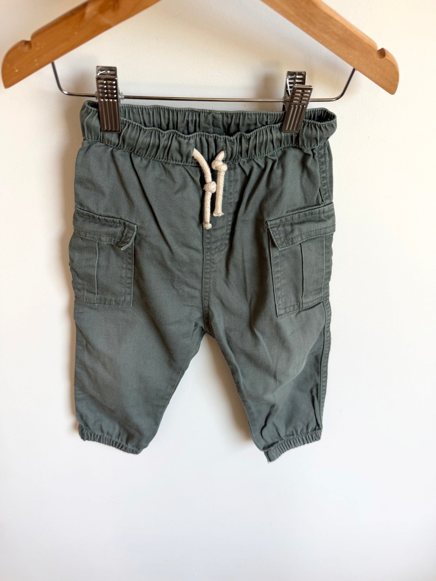 H&M Green Cargo Pants / 12-18m