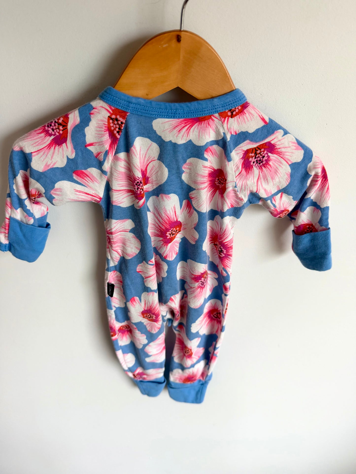 Bonds Pink Flower Sleeper / 0-3m