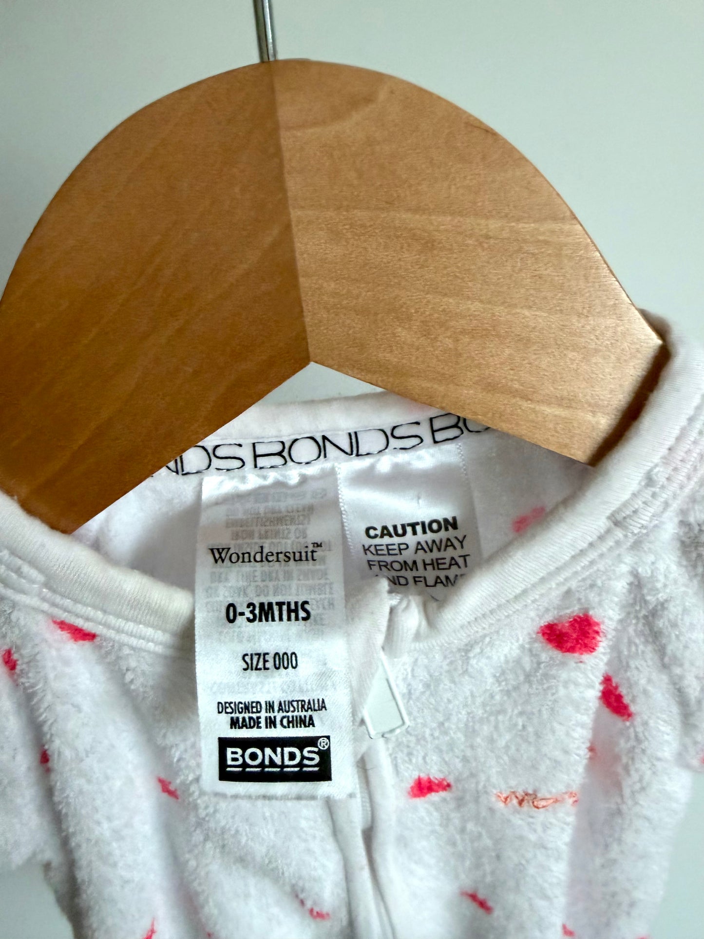 Bonds White Heart Sleeper / 0-3m