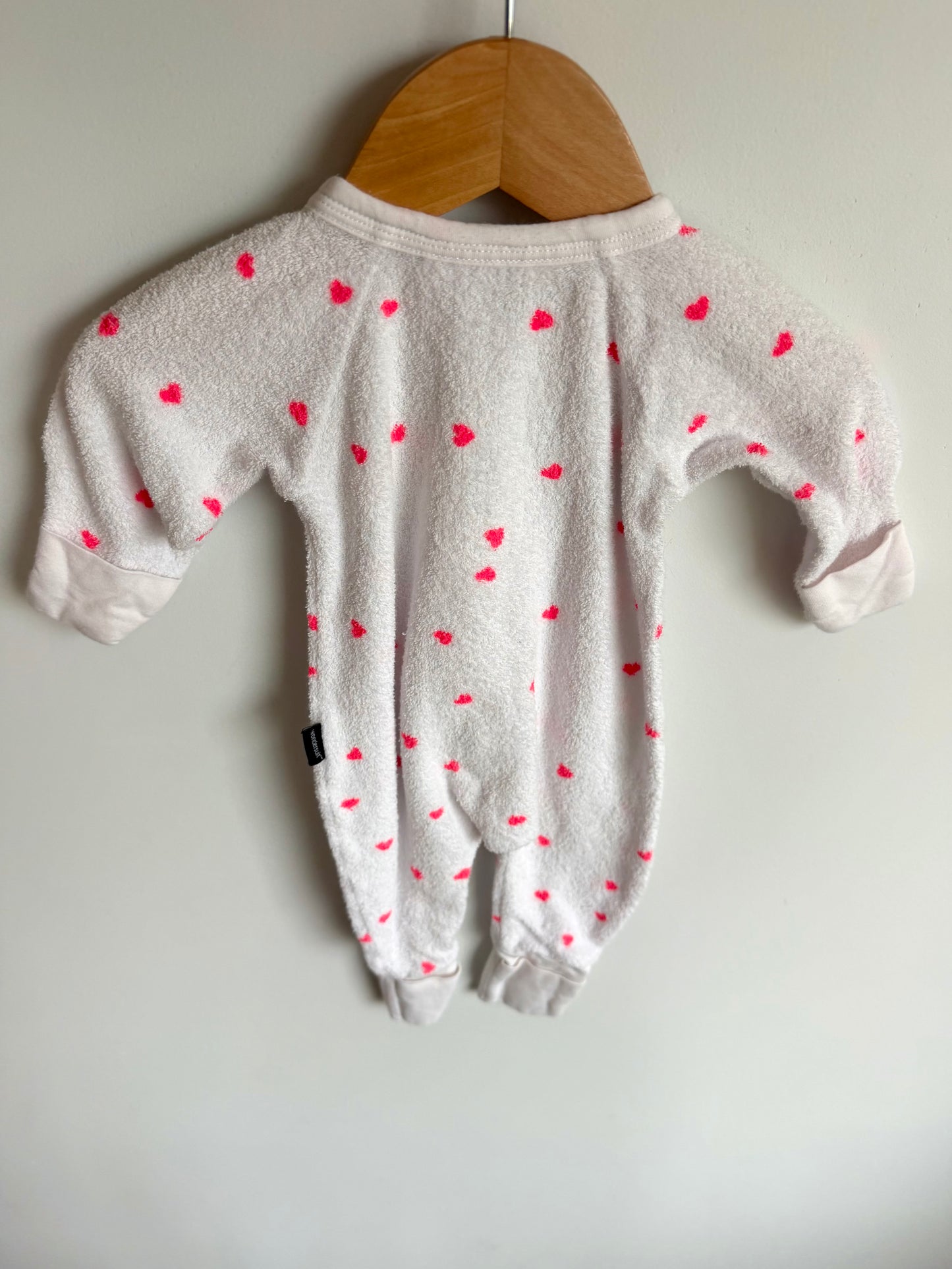 Bonds White Heart Sleeper / 0-3m