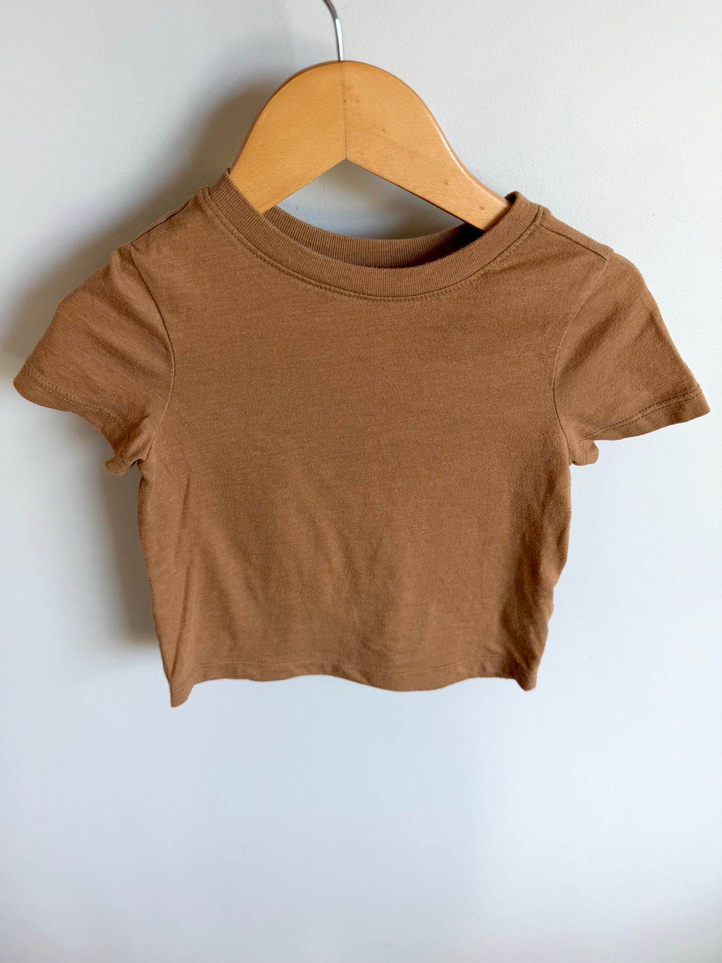 Taupe T-Shirt / 18-24m