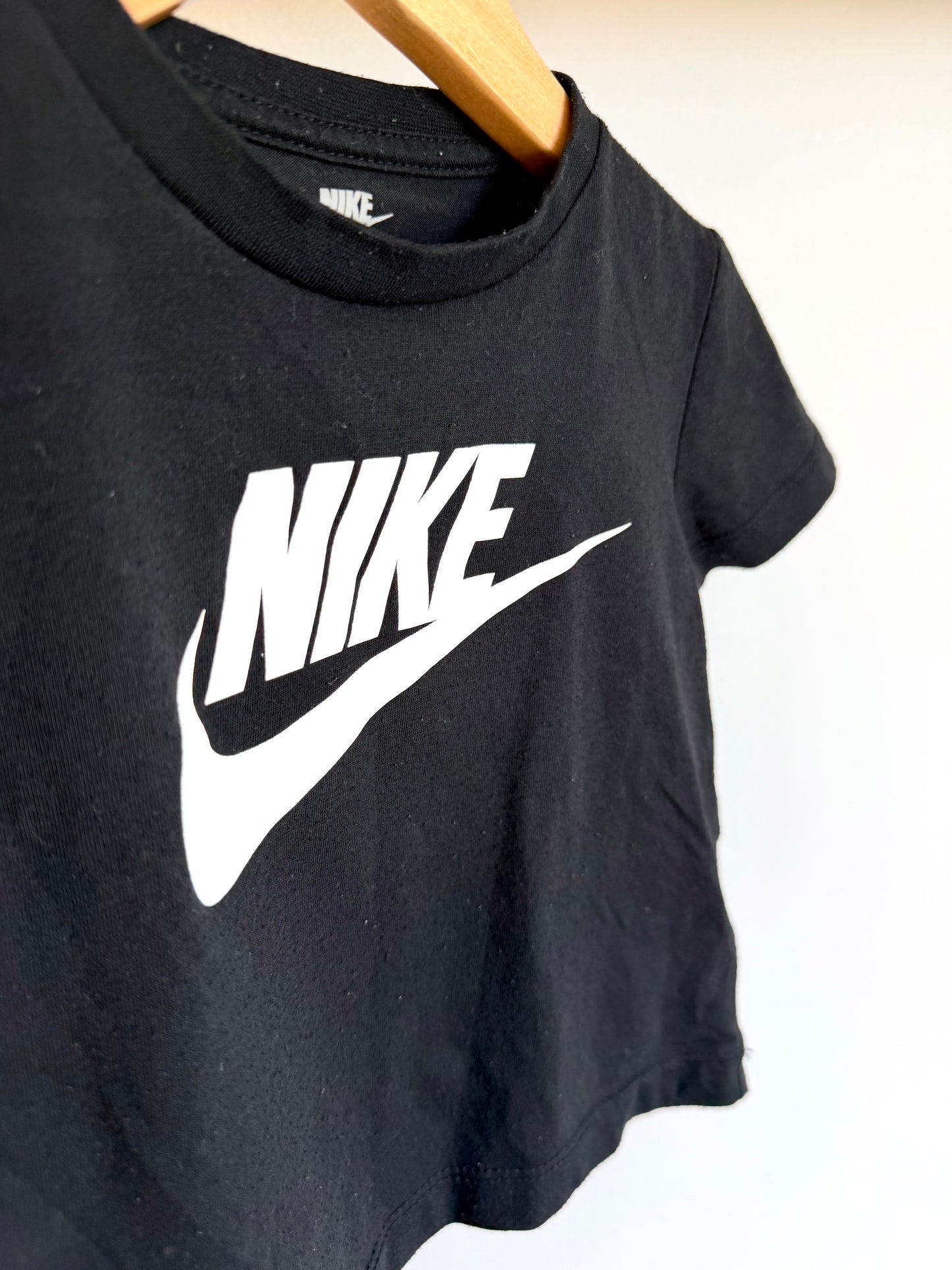 Nike Logo Black T-Shirt / 18-24m