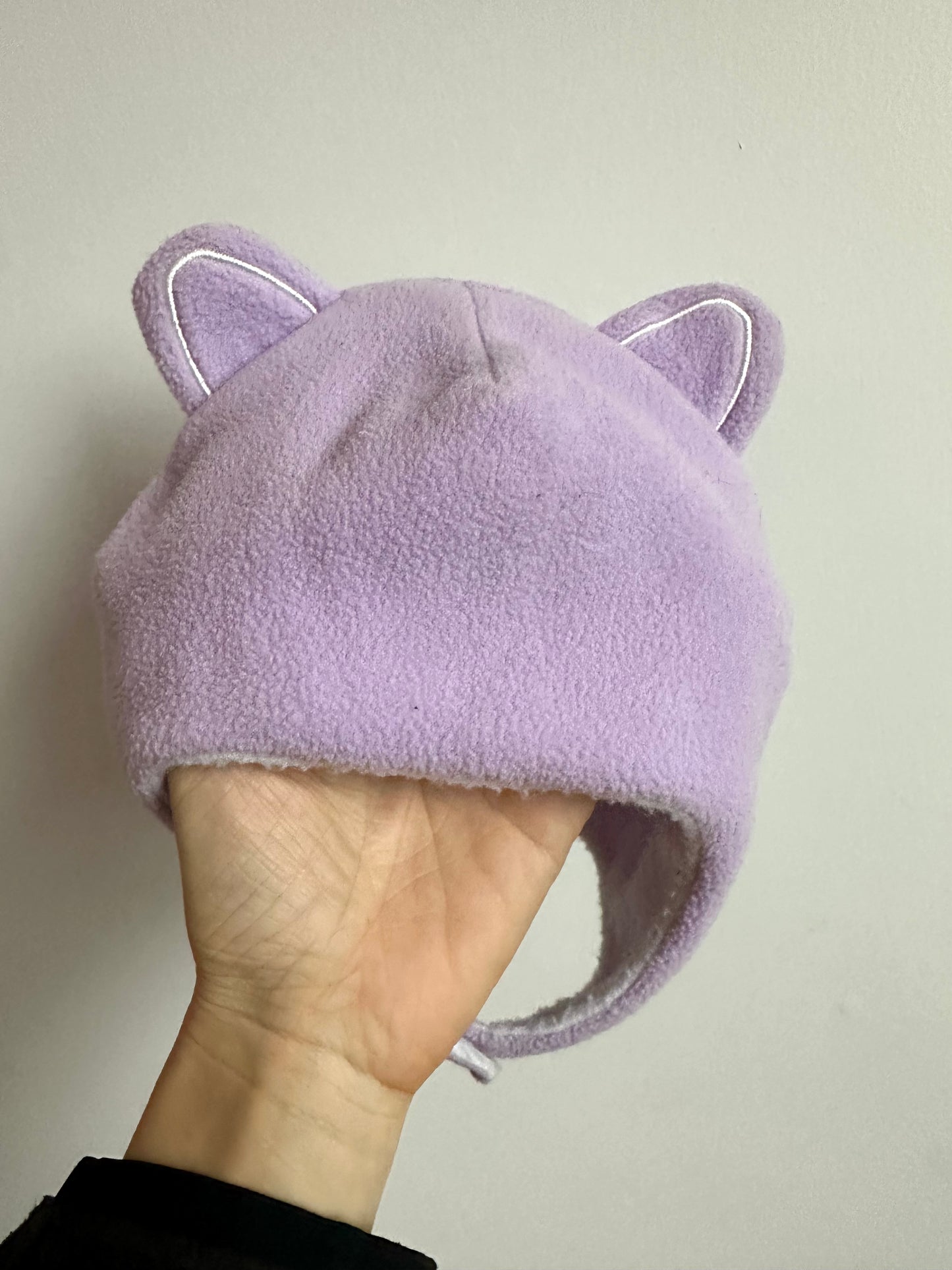 Lilac Ear Strap Hat / 0-12m