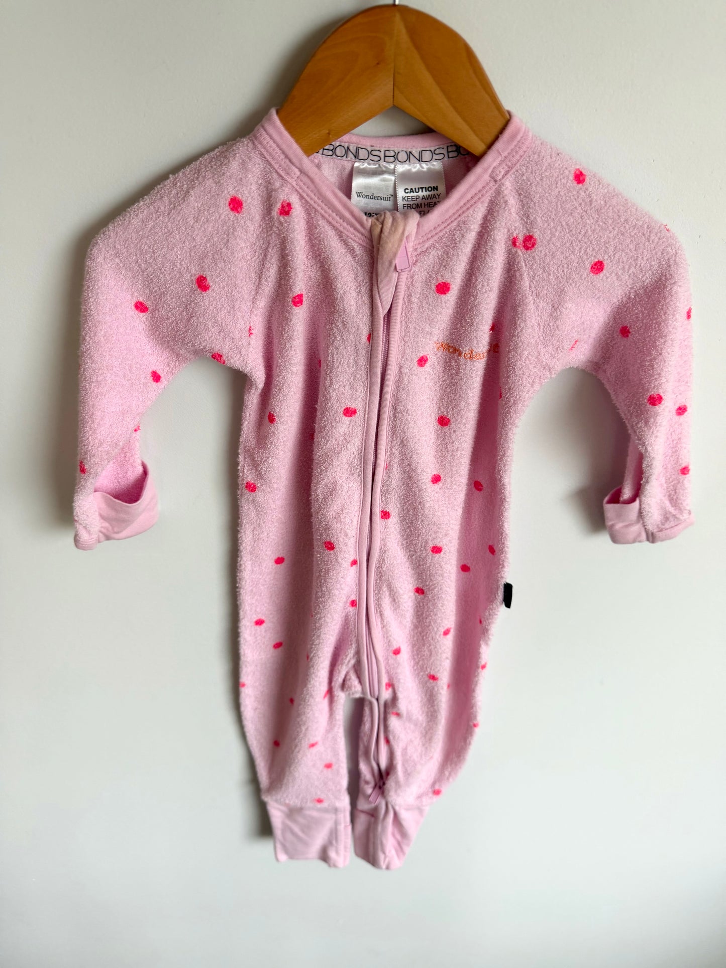 Bonds Pink Dotted Sleeper (PLAY) / 6-12m