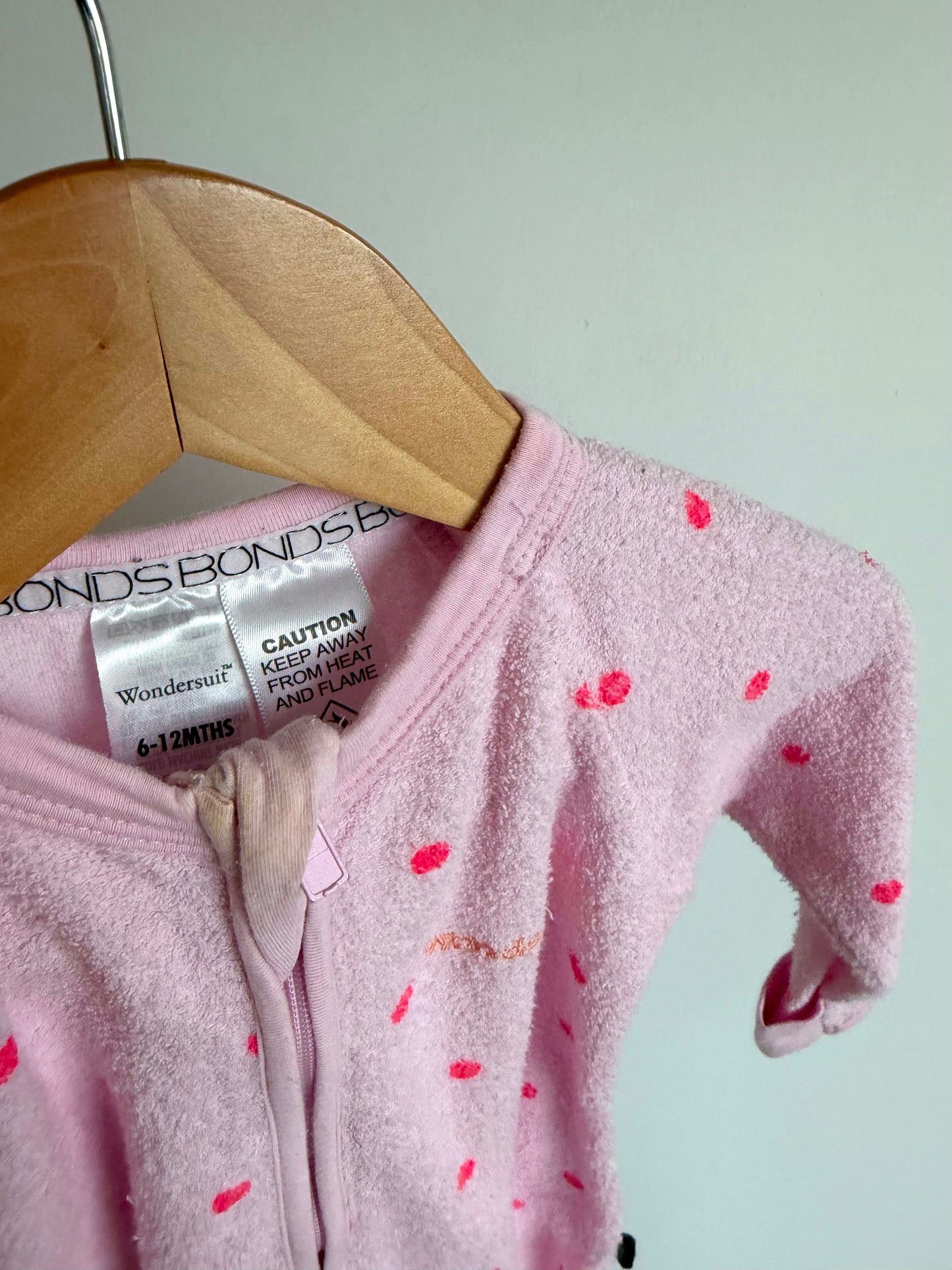 Bonds Pink Dotted Sleeper (PLAY) / 6-12m