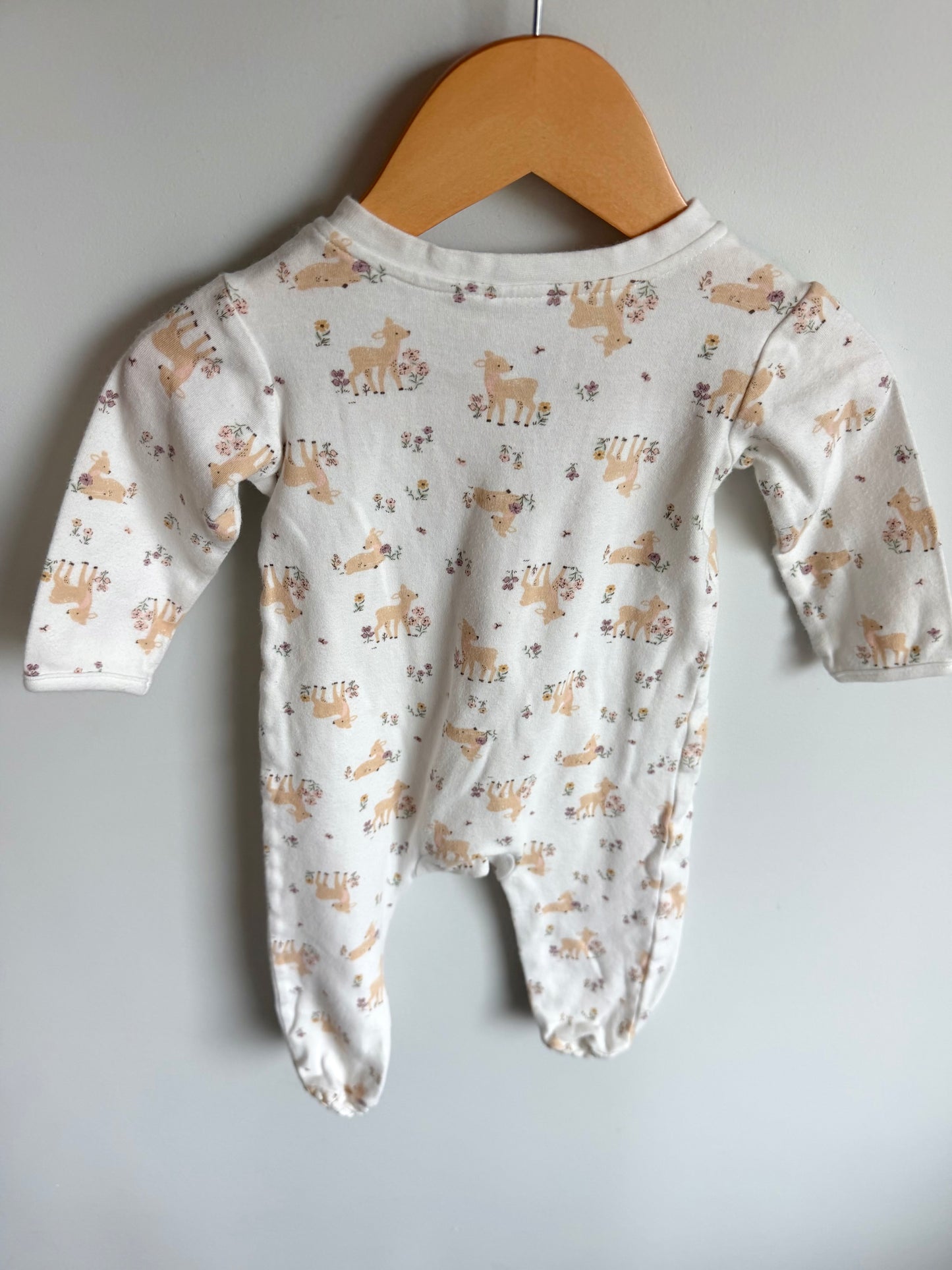 White Fawn Footed Sleeper / 6-12m