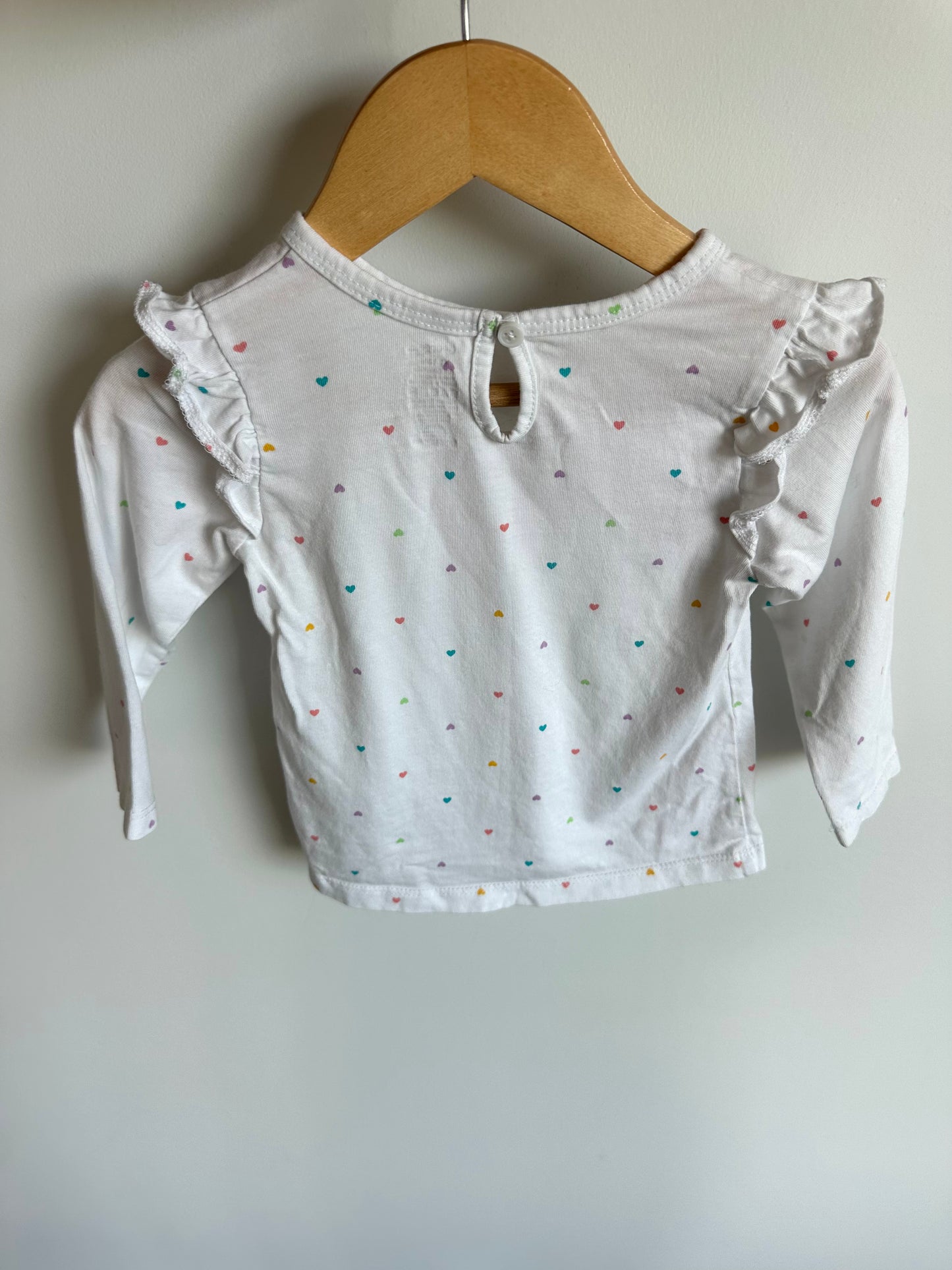 Heart White Ruffle Sleeve Top / 12-18m