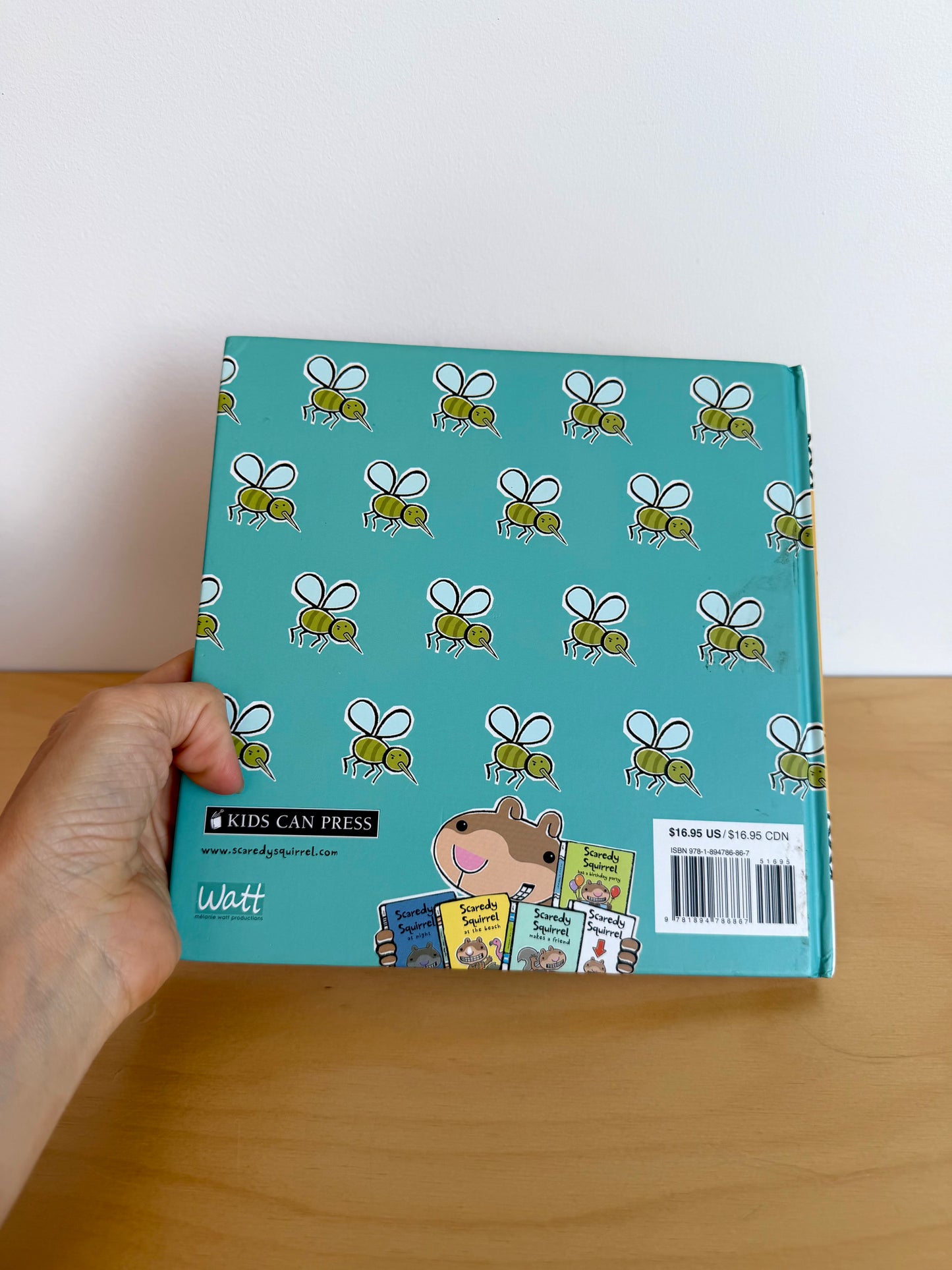 Scaredy Squirrel Book / 4-8 years