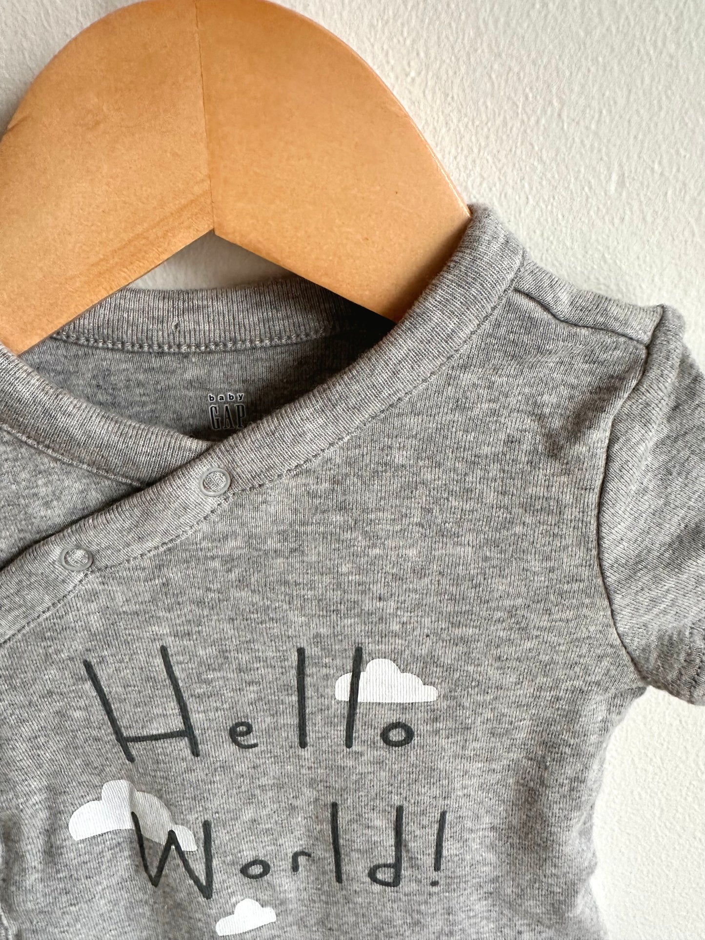 Grey Hello World Bodysuit / 3-6m