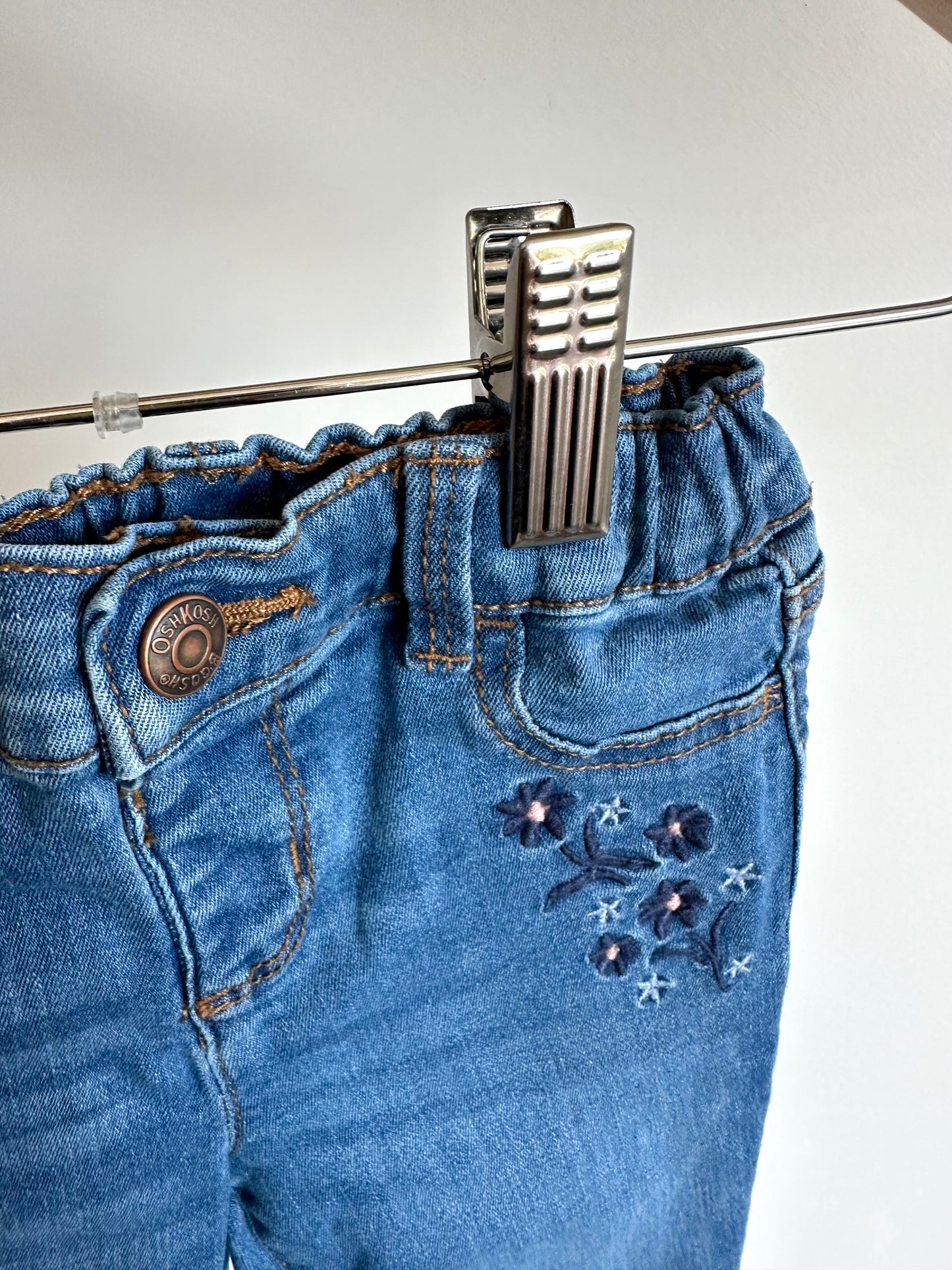 Jeans with Flower Embroidery / 24m