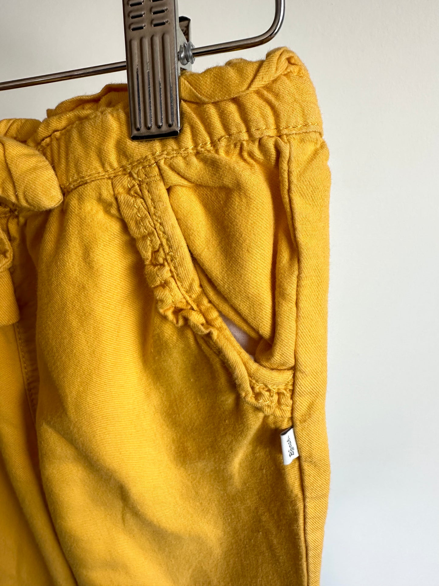 Yellow Tapered Pants / 24m