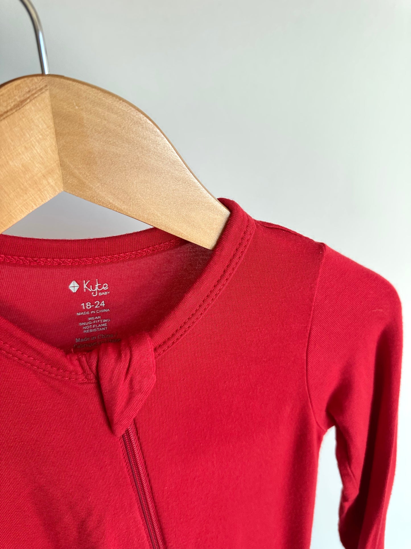 Kyte Red Bamboo Jumpsuit or Sleeper / 18-24m