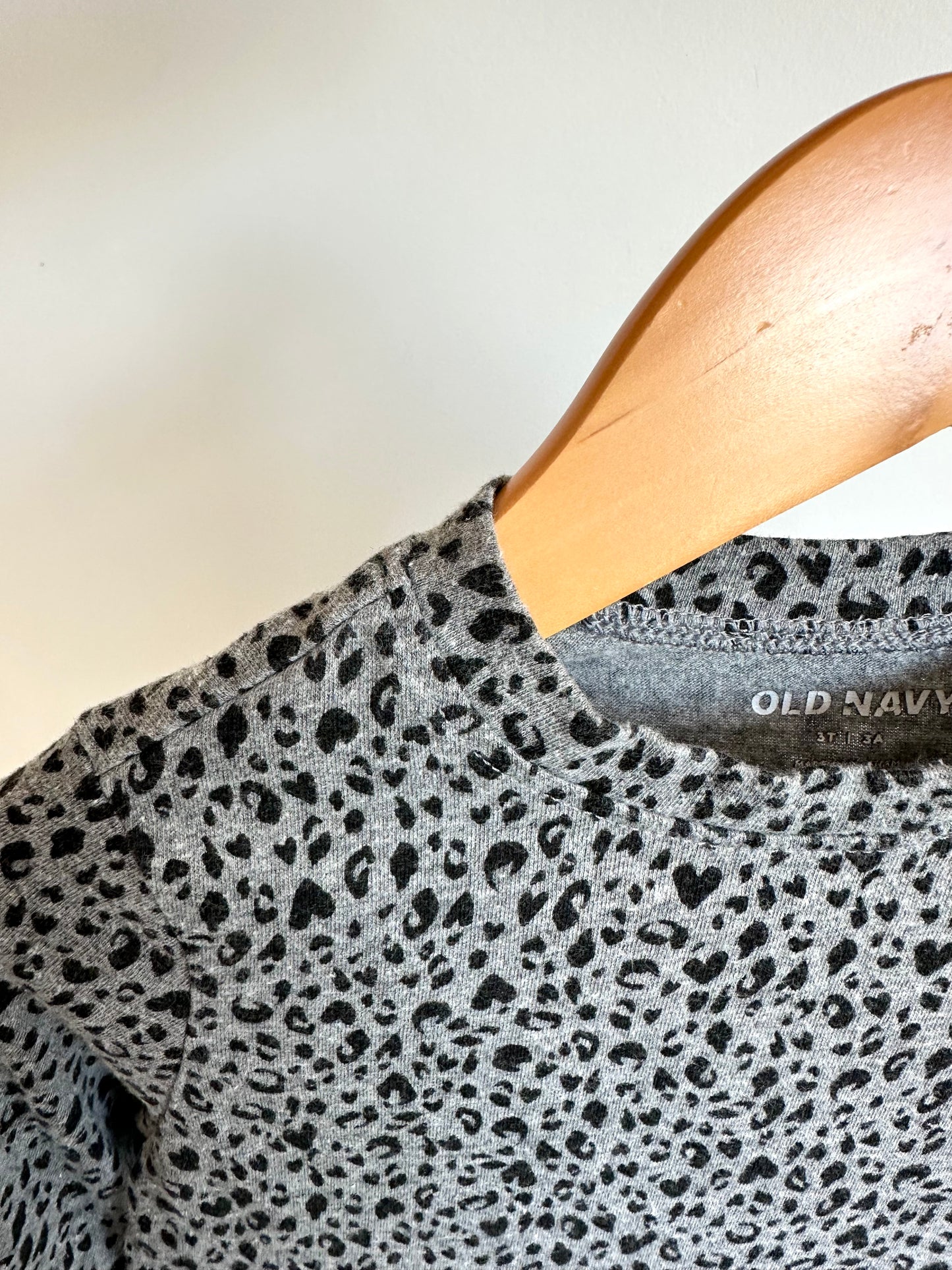 Heart Grey Animal Print Top / 3T