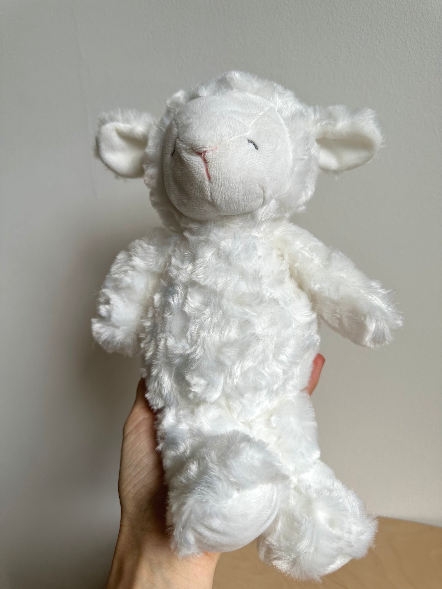 Wind Up Lullaby Plush Lamb (No Shipping)