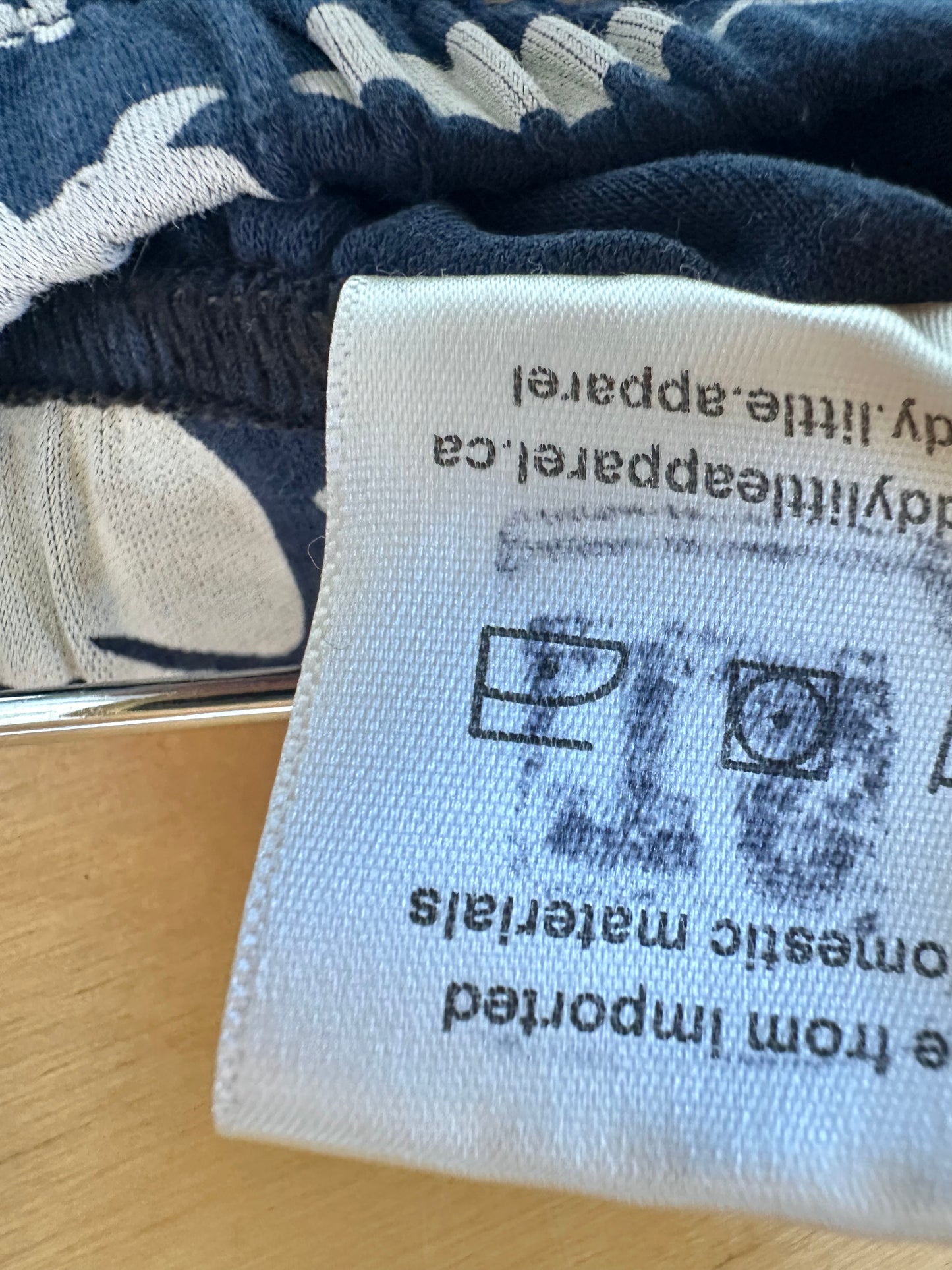 Teddy Little Whale Shorties / 2T