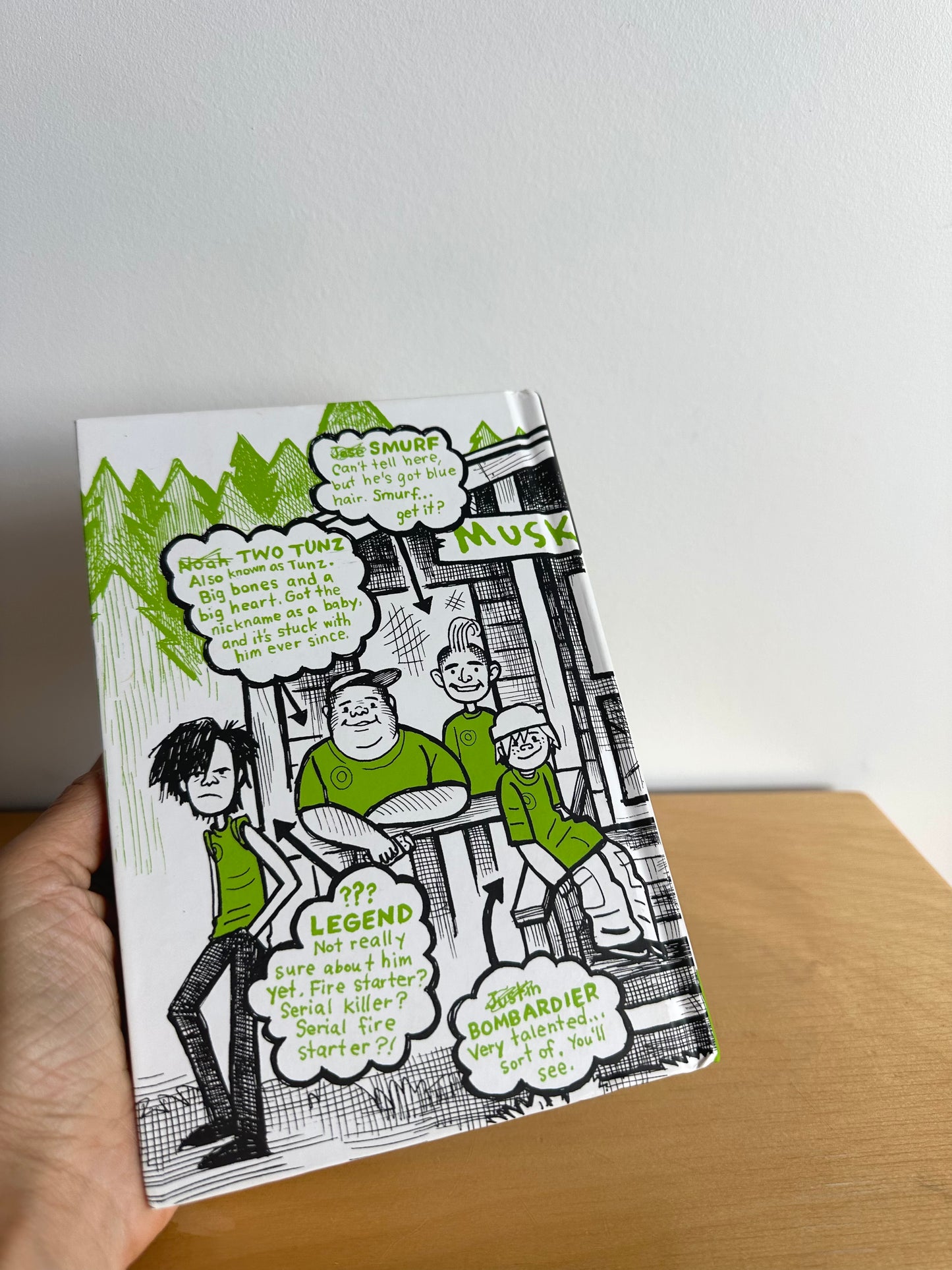 Middle School - Bullies, Broccoli + Snake Hill Book / 8+ years