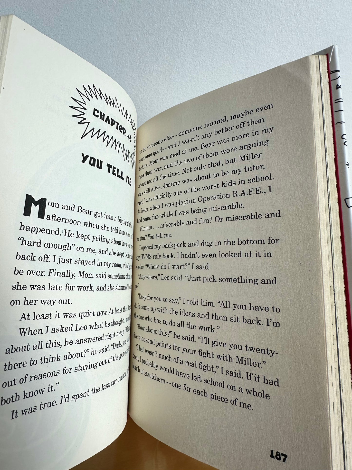 Middle School - Worst Years Book / 8+ years