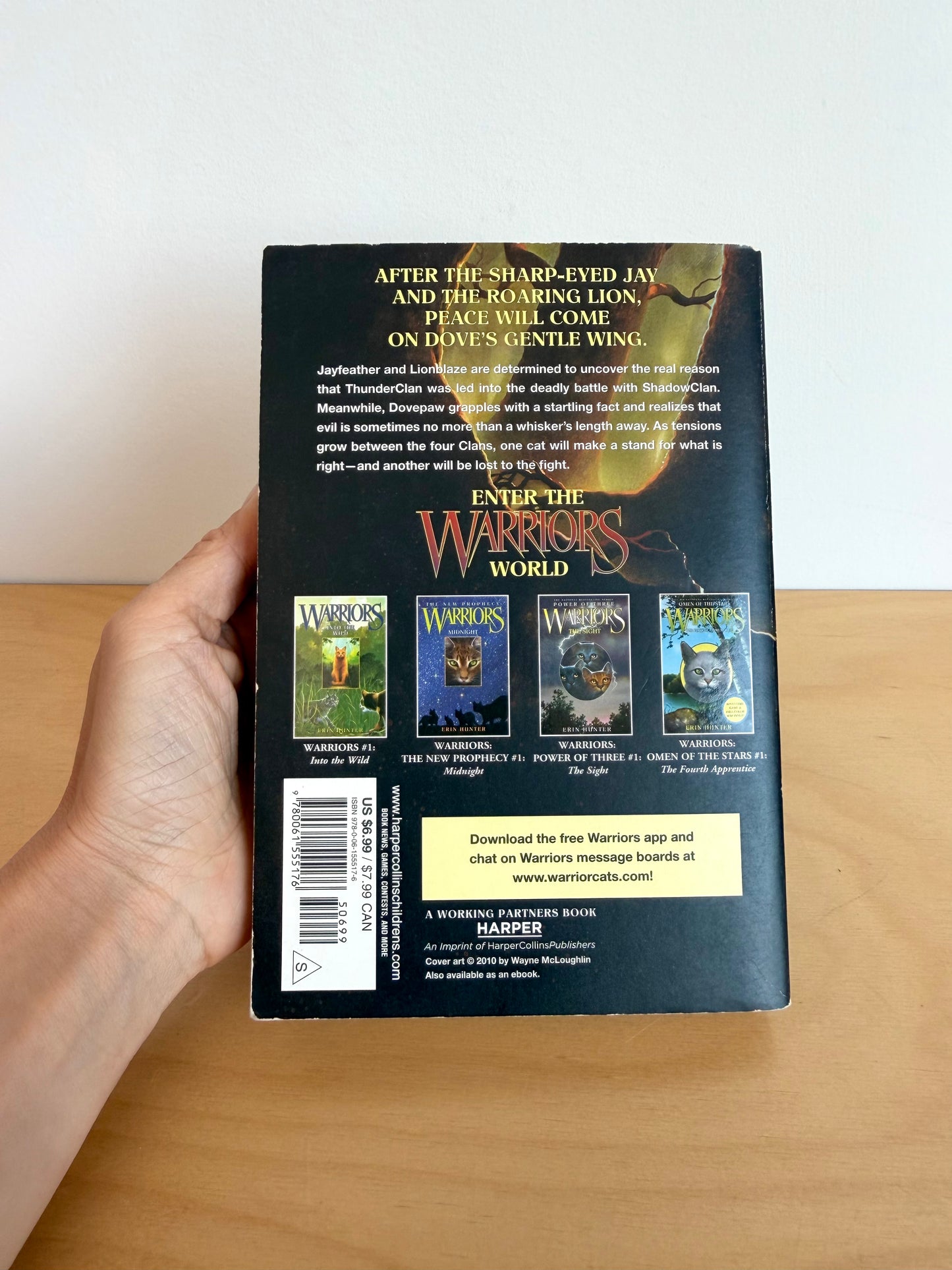 Warriors: Night Whispers Book / 8-12 years