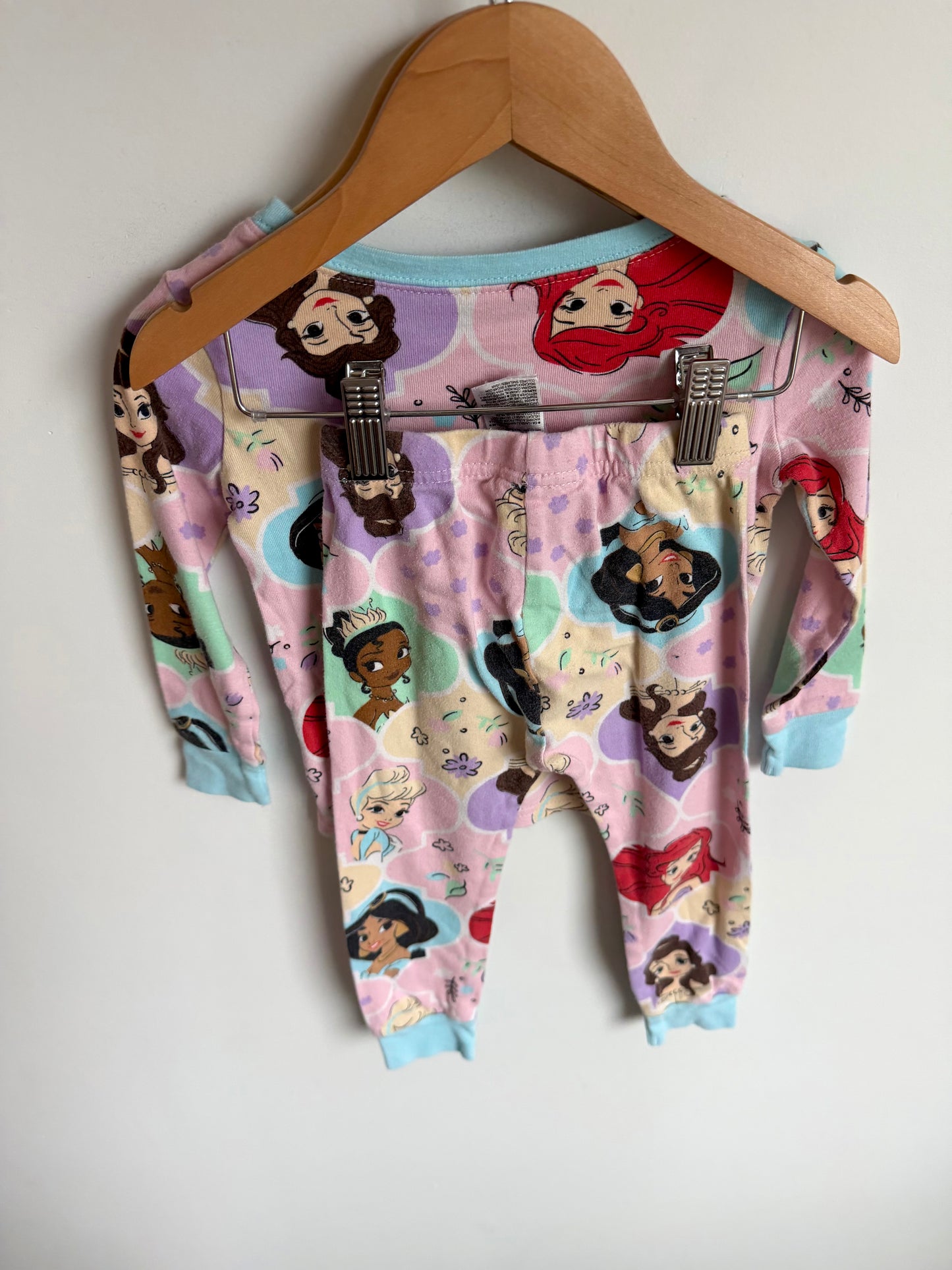 Disney Princess PJ Set (PLAY) / 2T