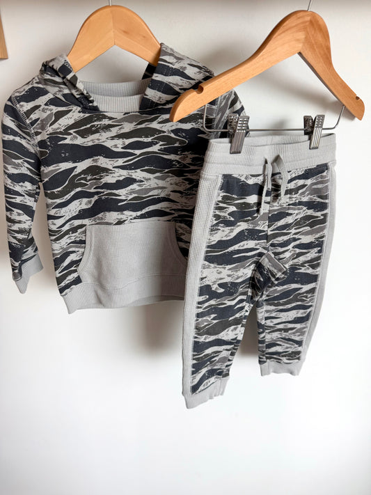 Grey Waves Top + Sweatpants / 2T