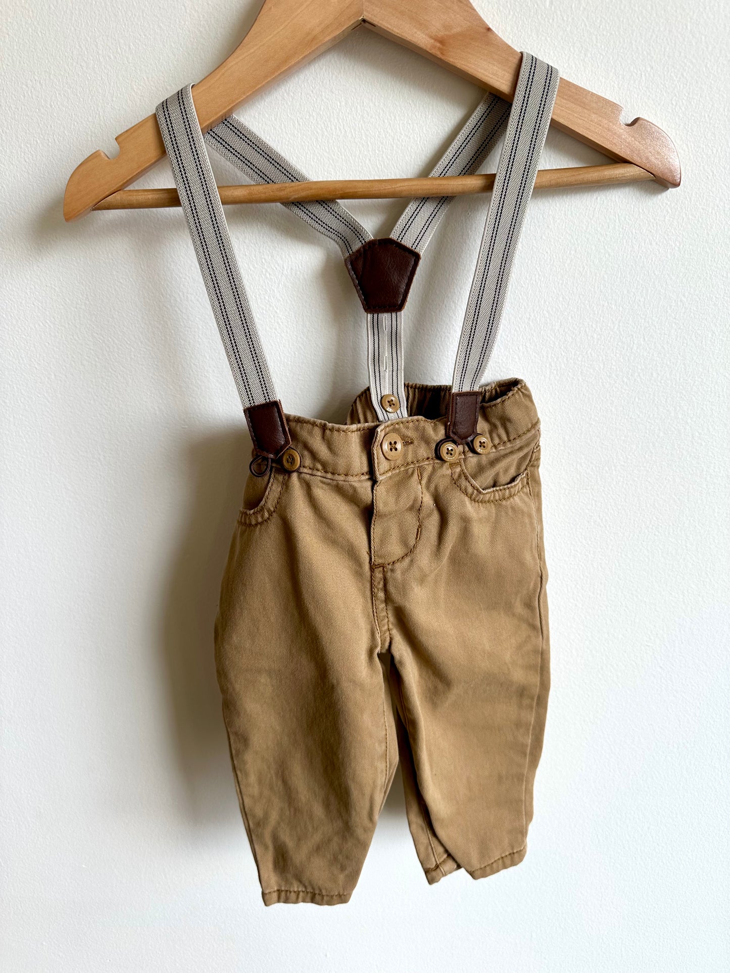 OshKosh Tan Pants with Suspenders / 6m