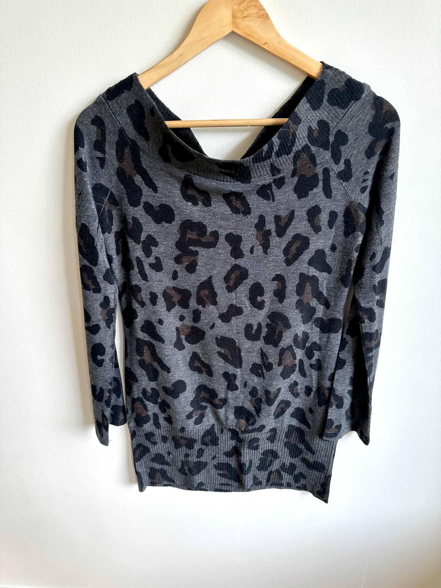 Rayon Animal Print Maternity Long Sleeve / Medium