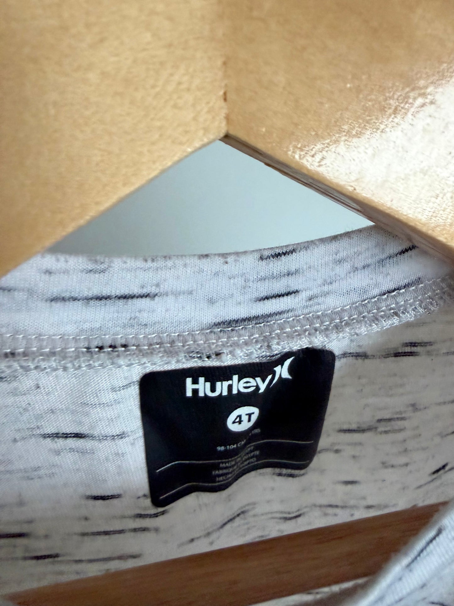 Hurley Speckled Top (PLAY) / 4T
