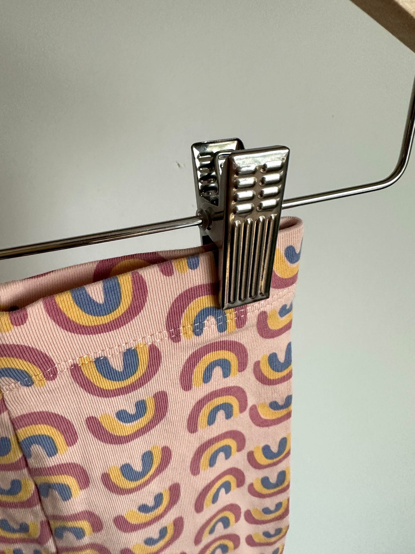 Rainbow Peach Leggings / 3-6m