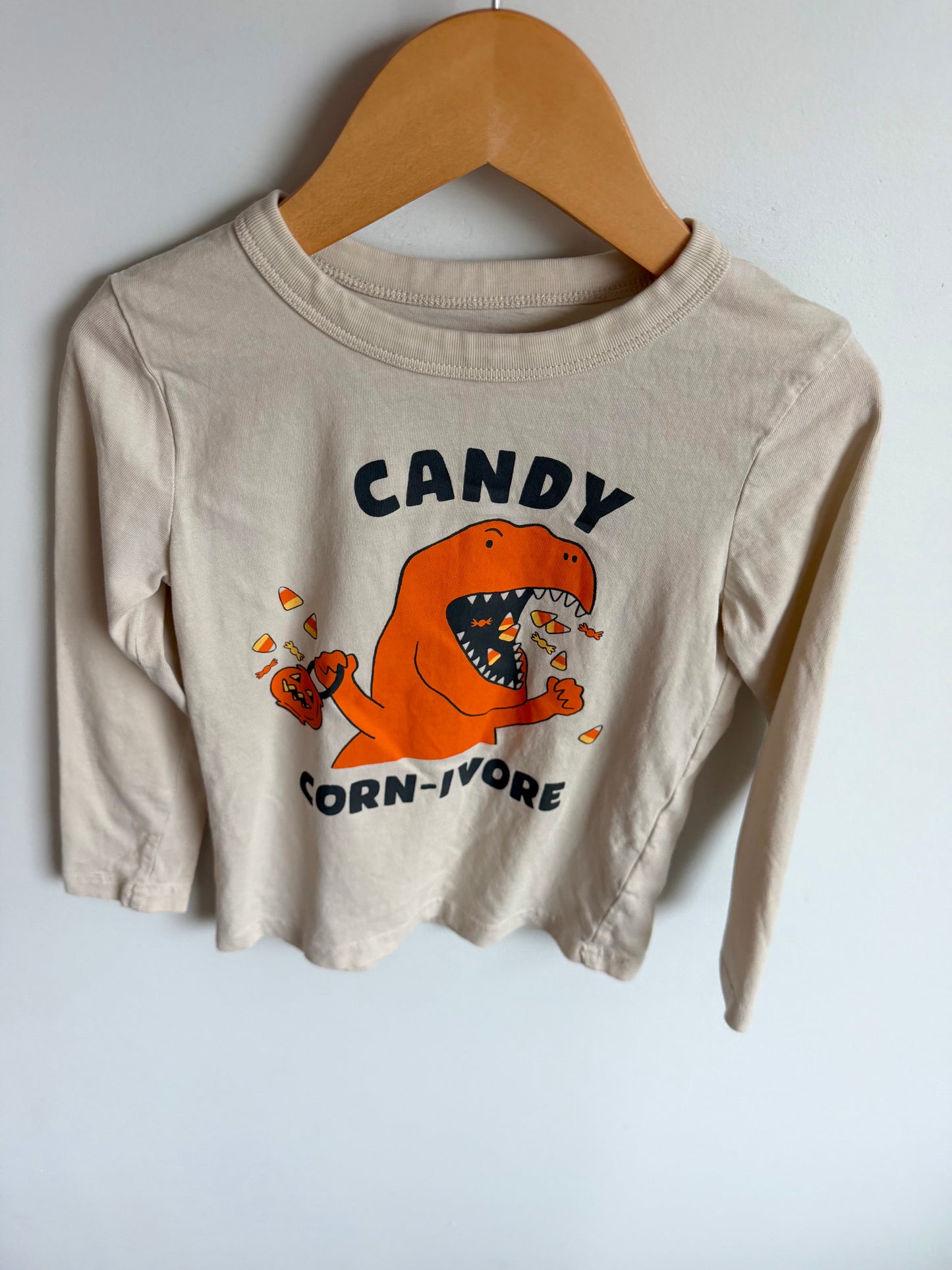 Candy Corn-Ivore Top / 3-4T