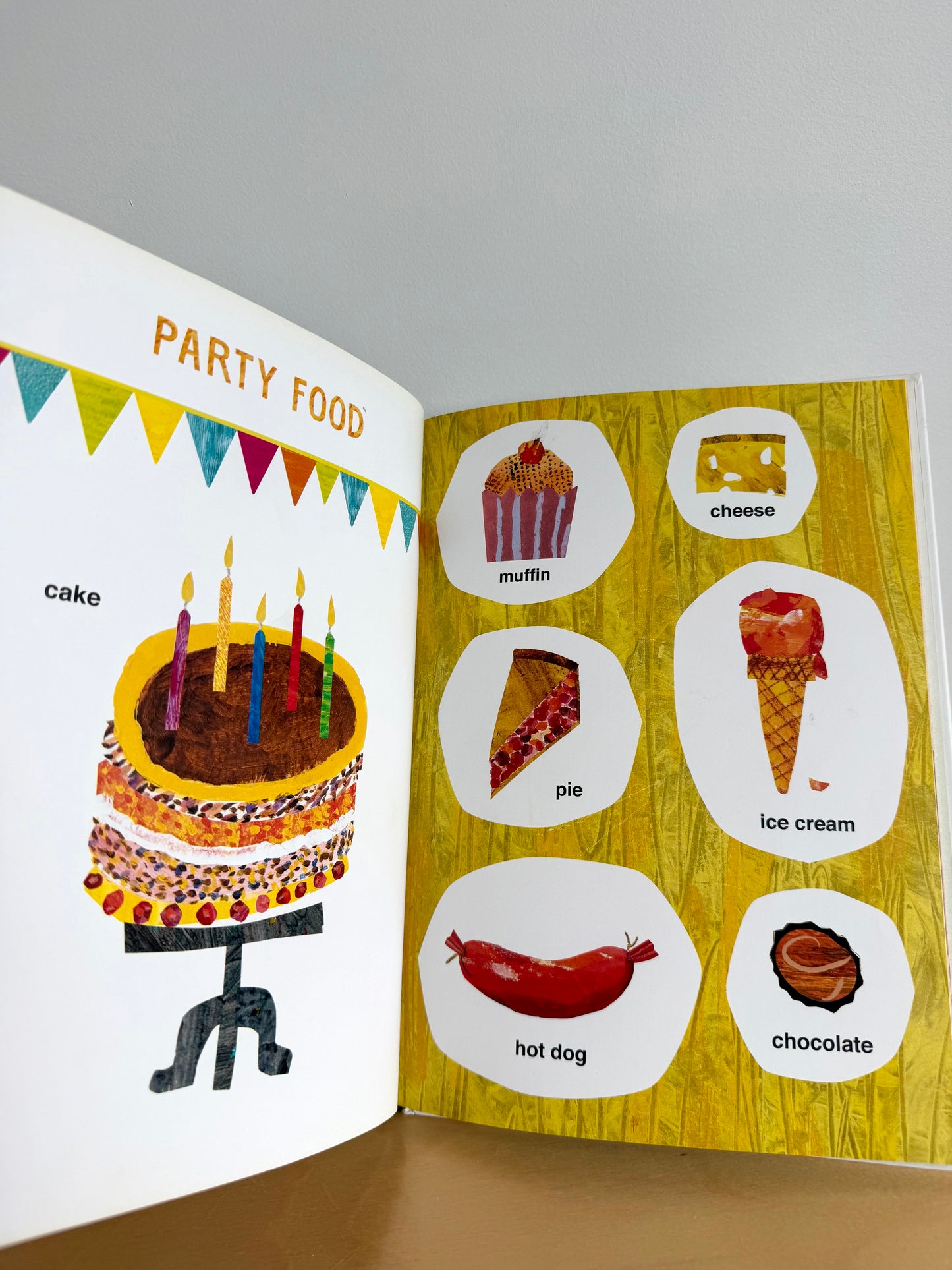 Eric Carle's Book of Many Things Hardcover (No Shipping) / 0-5 years