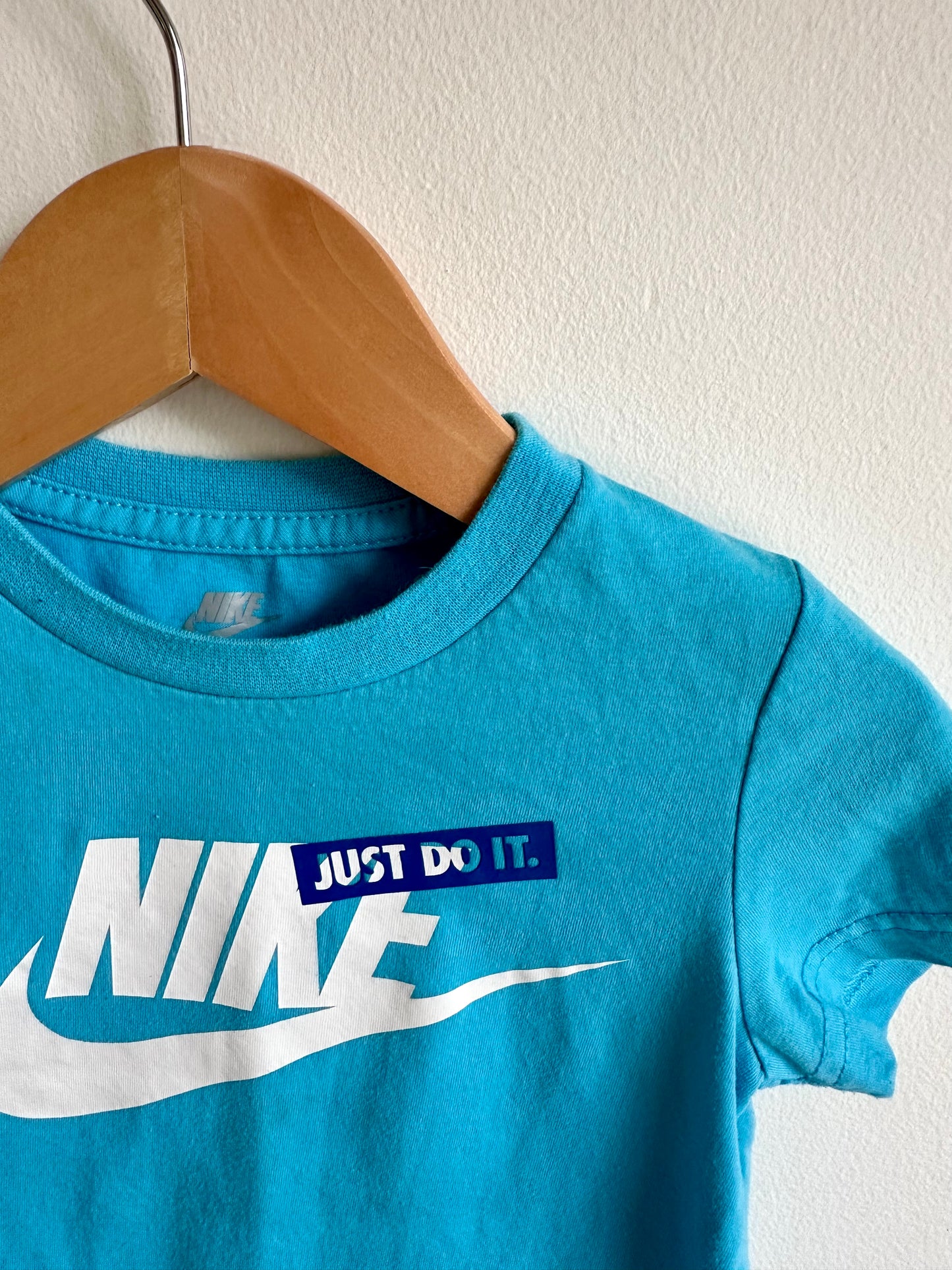 Nike T-shirt / 2T