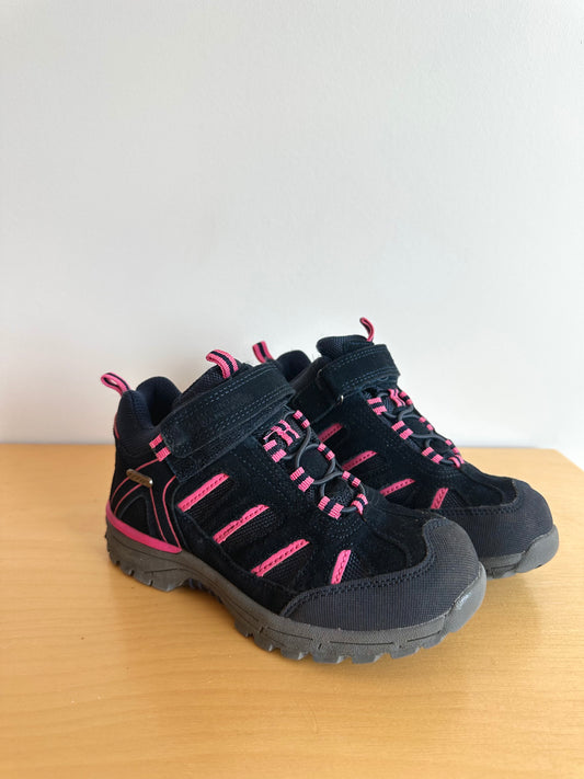 ISODRY Black Sneakers / Size 13 Little Kid