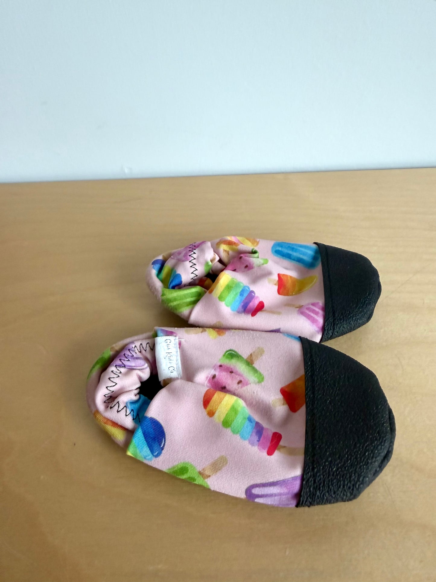 Gus Kids Co. Popsicle Rubber Sole Slipper / Size 3-4 Toddler