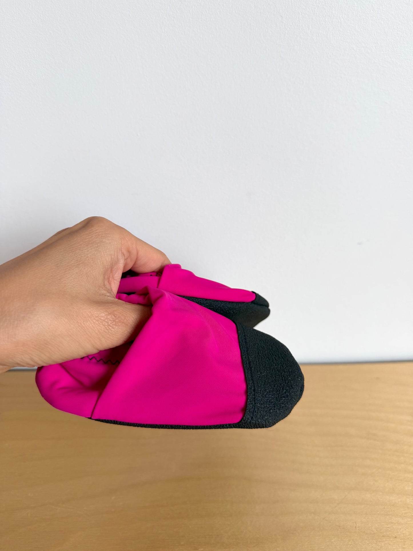Gus Kids Co. Pink Rubber Sole Slipper / Size 5-6 Toddler