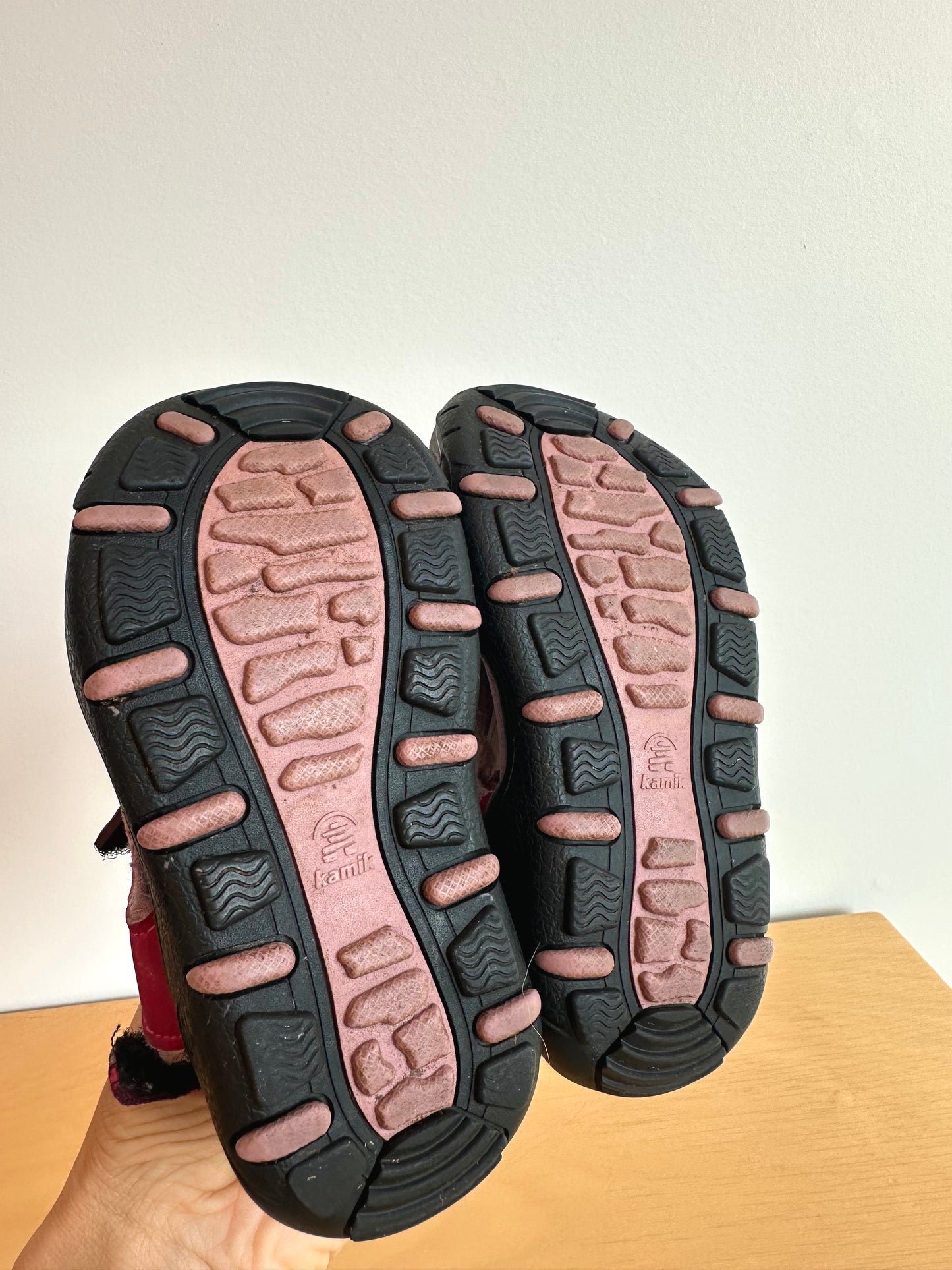 Kamik Purple Sandals / Size 6 Toddler