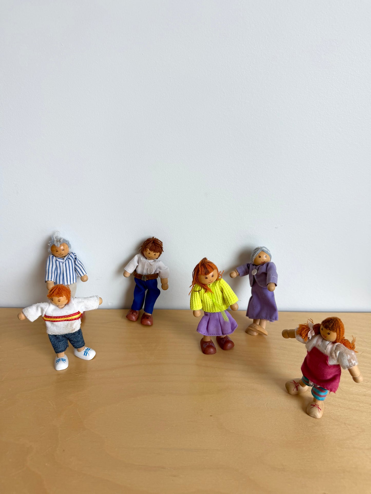 Bendable Wooden Mini Doll Toy Set