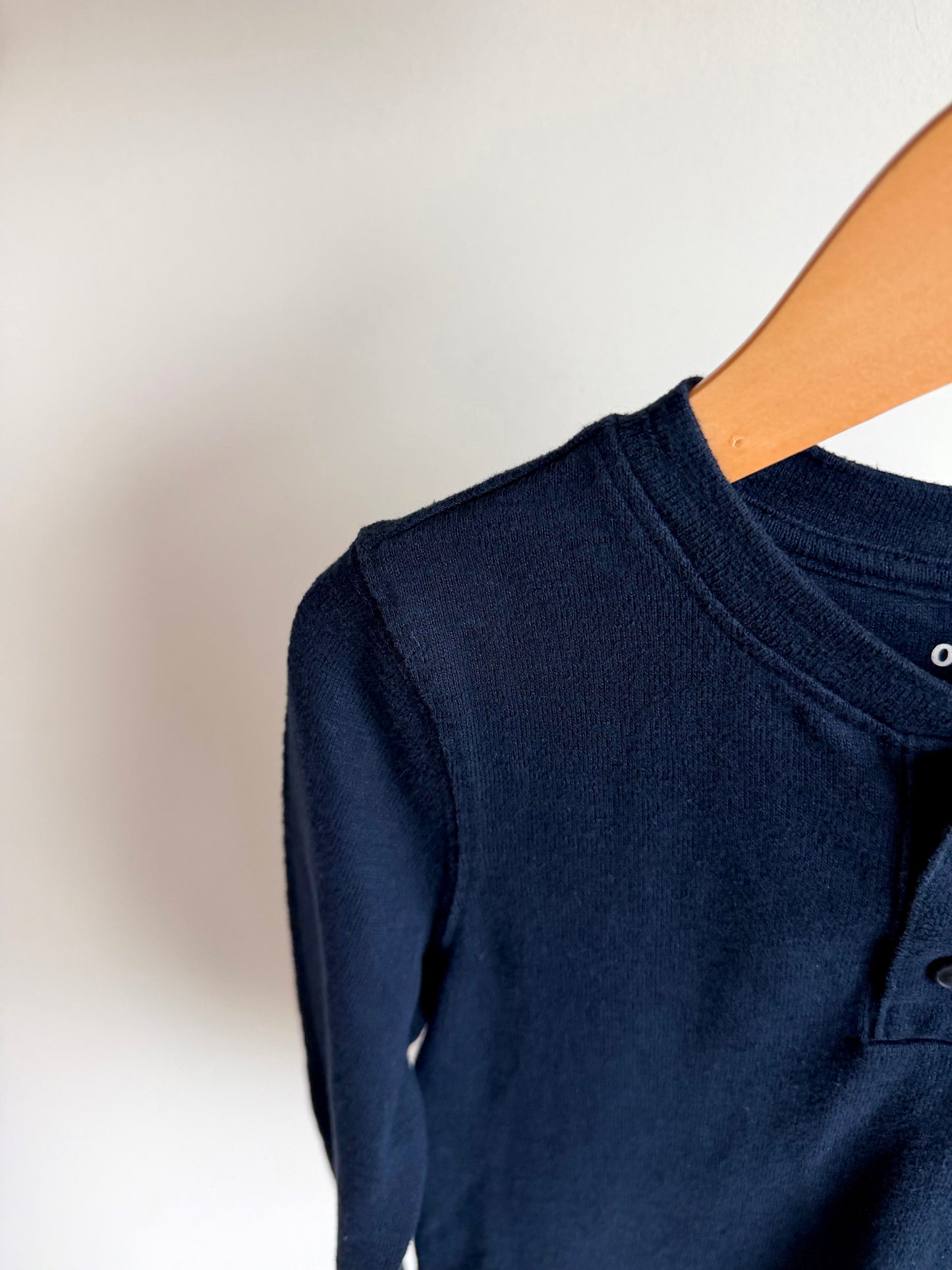 Navy 3 Button Long Sleeve Top / 4-5T