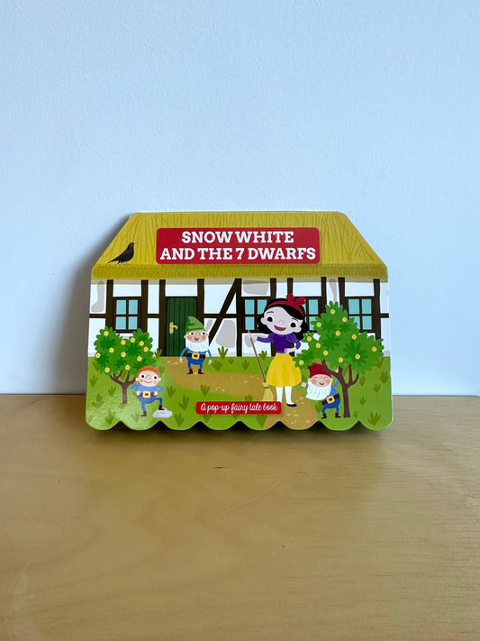 Snow White + The 7 Dwarfs Pop Up Book / 3-7 years