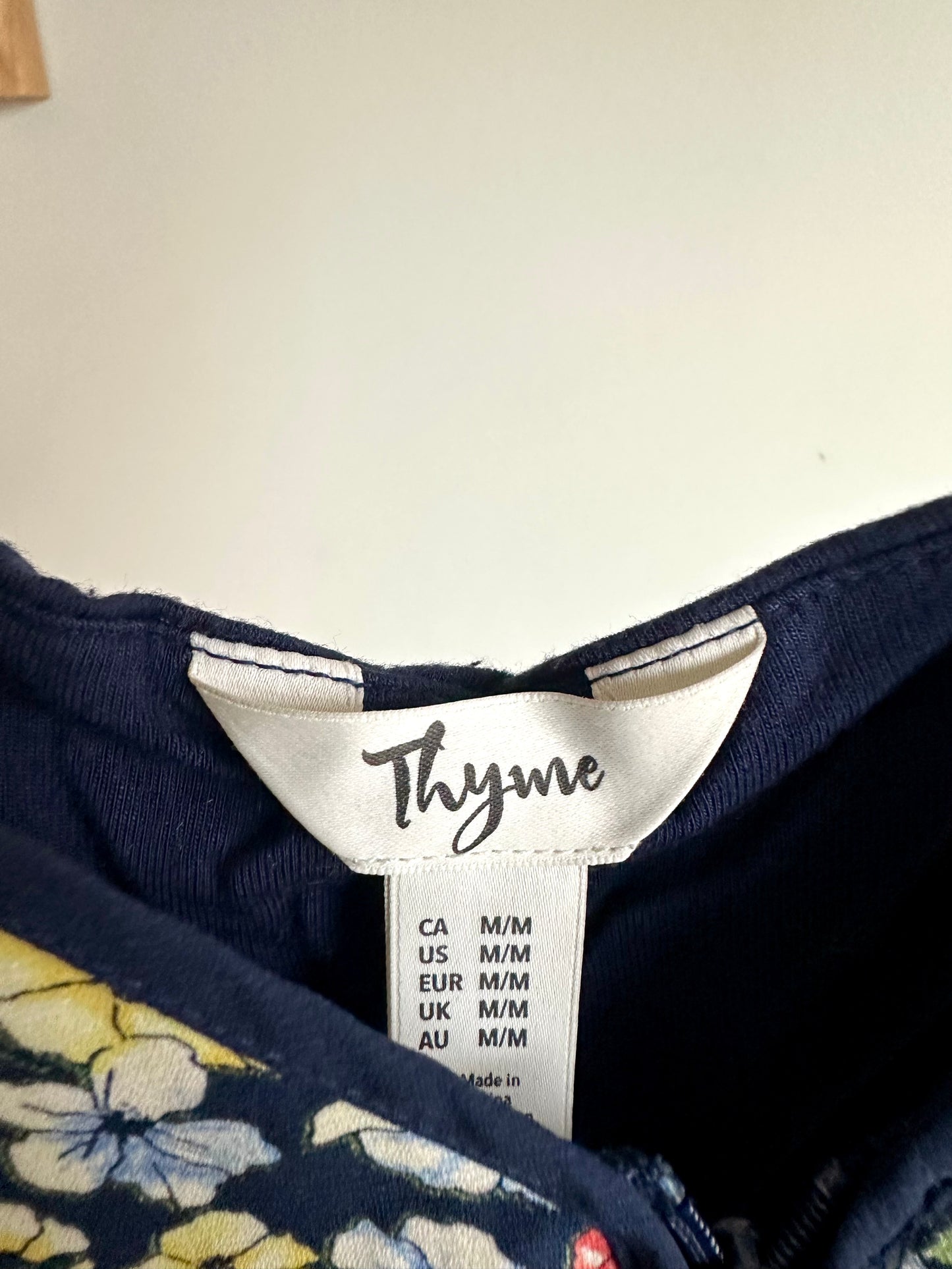 Navy Floral Tank Top / Medium