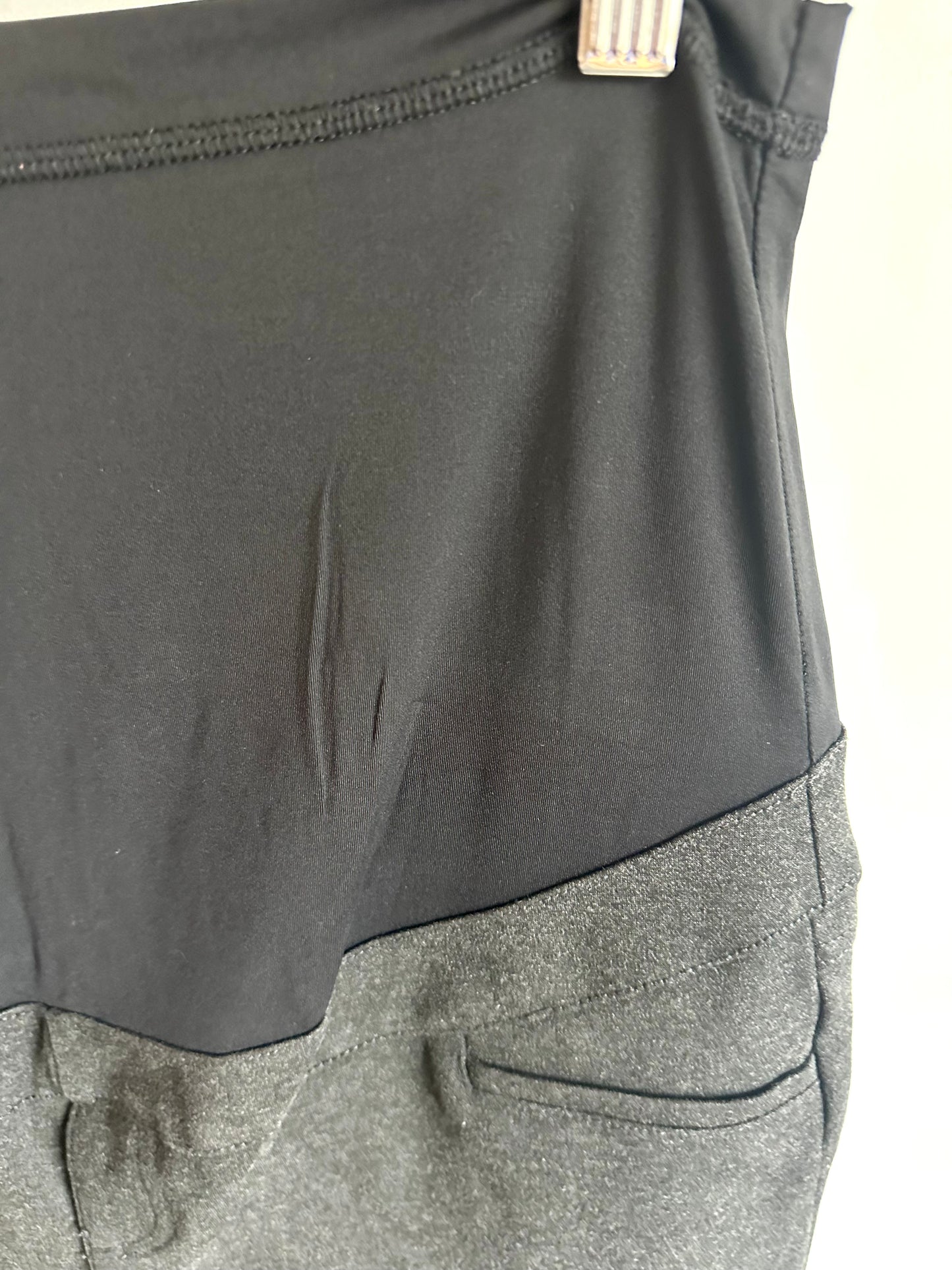 Stork & Babe Grey Maternity Pants / Large