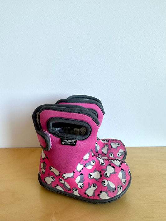 Bogs Pink Penguin Waterproof Boots / Size 4 Toddler