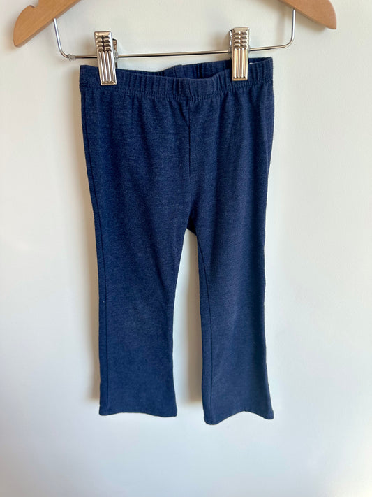 Flared Navy Pants / 4T (xs)