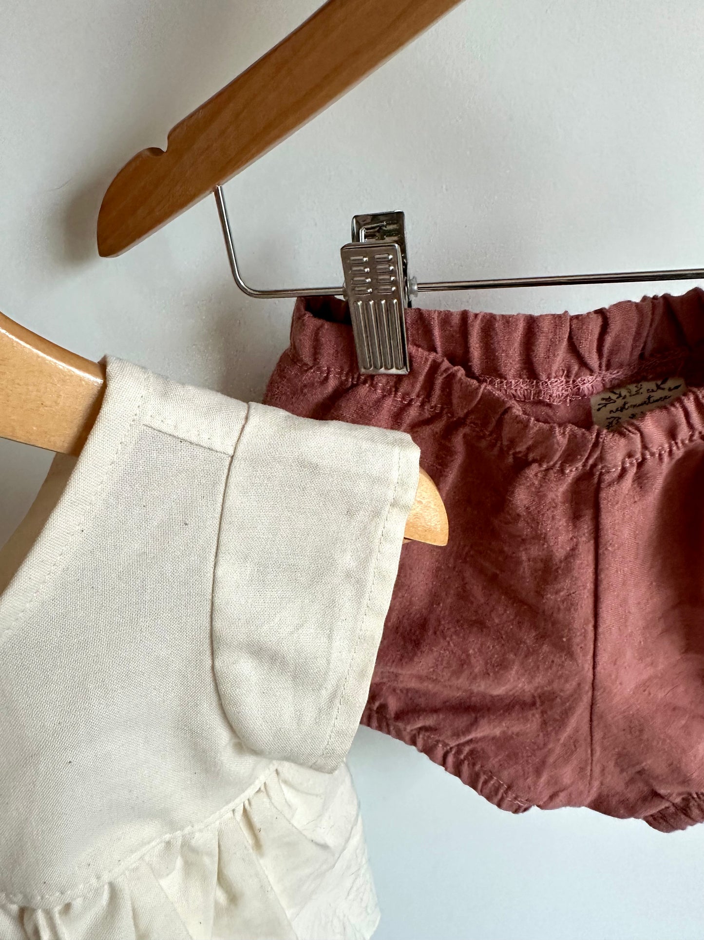 White Top + Crimson Shorts Set / 12-24m